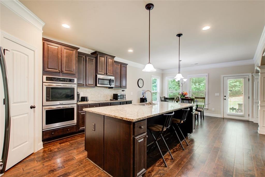 Palmetto, Georgia, 30268, United States, 5 Bedrooms Bedrooms, ,4 BathroomsBathrooms,Residential,For Sale,1917633