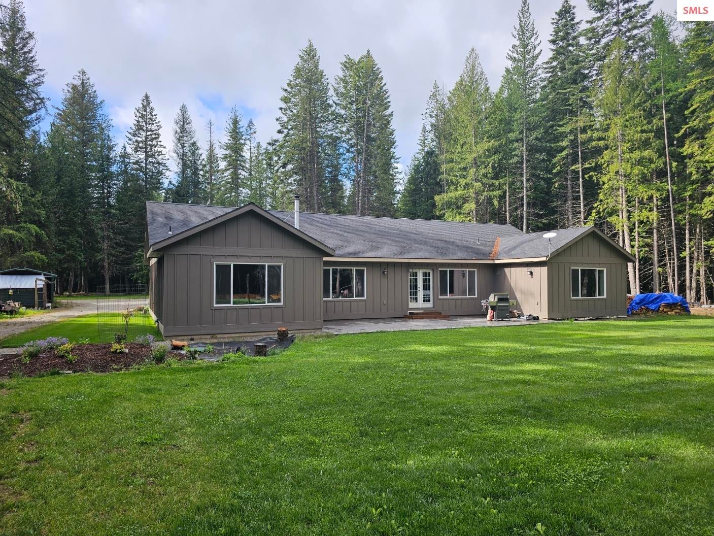 Priest River, Idaho, 83856, United States, 4 Bedrooms Bedrooms, ,Residential,For Sale,2025404
