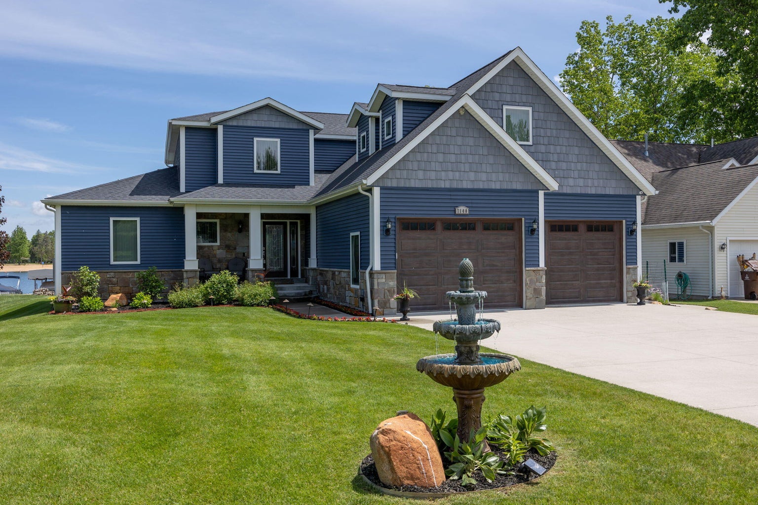 Canadian Lakes, Michigan, 49346, United States, 7 Bedrooms Bedrooms, ,5 BathroomsBathrooms,Residential,For Sale,1765643