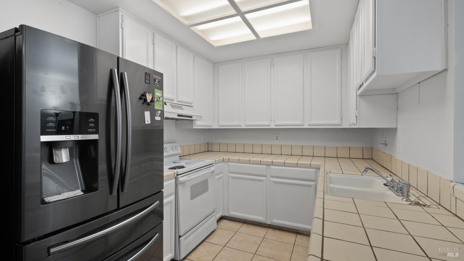 San Jose, California, 95111, United States, 2 Bedrooms Bedrooms, ,2 BathroomsBathrooms,Residential,For Sale,2003428