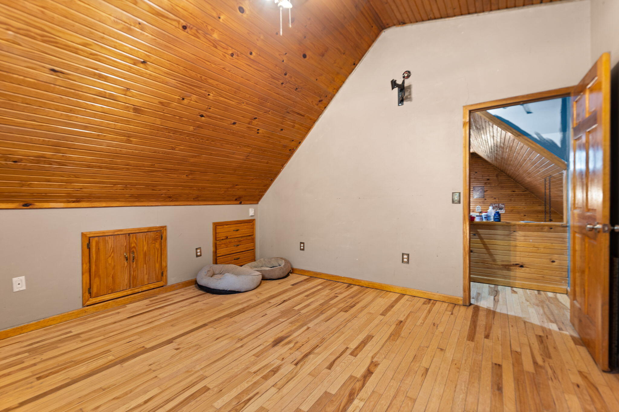 Sextons Creek, Kentucky, 40983, United States, 3 Bedrooms Bedrooms, ,2 BathroomsBathrooms,Residential,For Sale,1938834