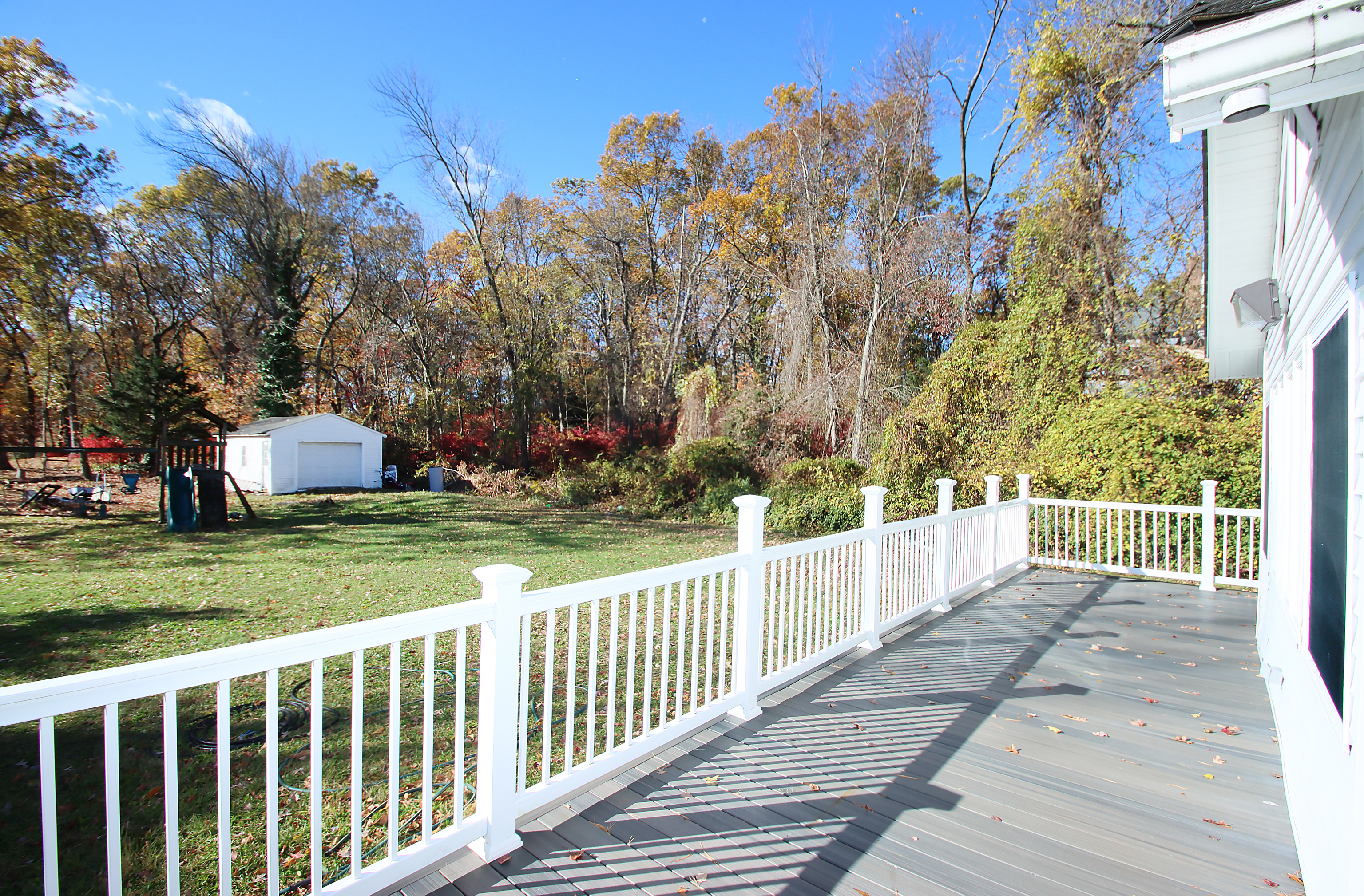 North Haven, Connecticut, 06473, United States, 3 Bedrooms Bedrooms, ,2 BathroomsBathrooms,Residential,For Sale,1989053