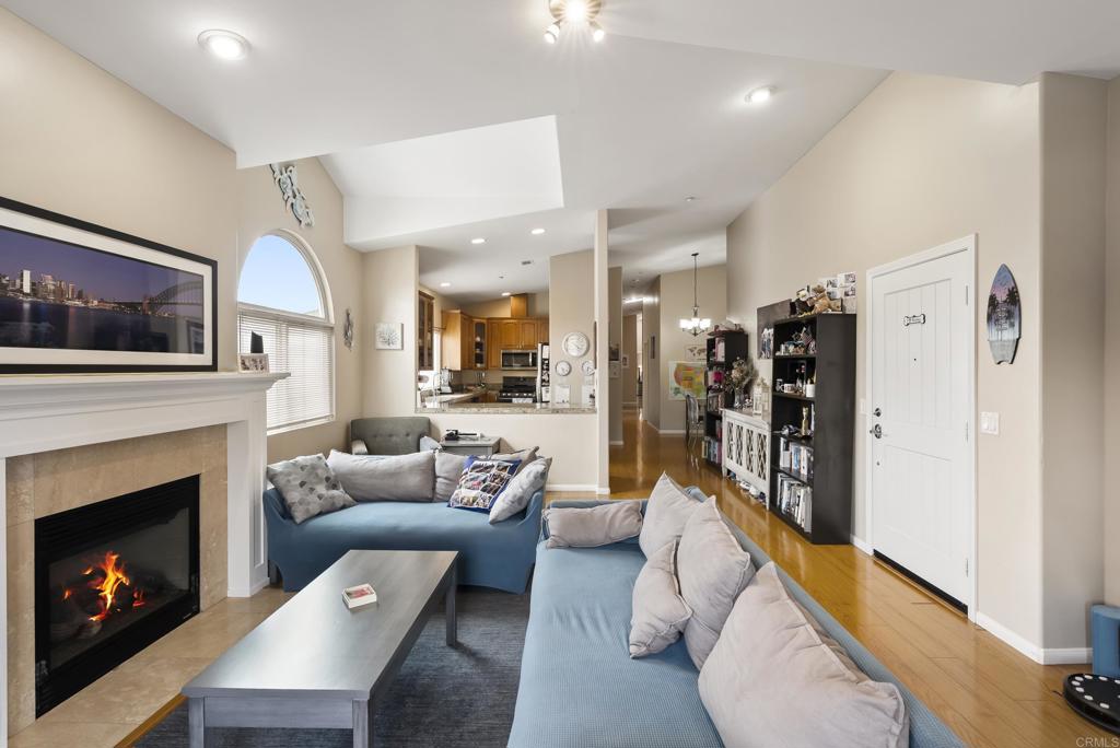 Coronado, California, 92118, United States, 3 Bedrooms Bedrooms, ,2 BathroomsBathrooms,Residential,For Sale,1991535