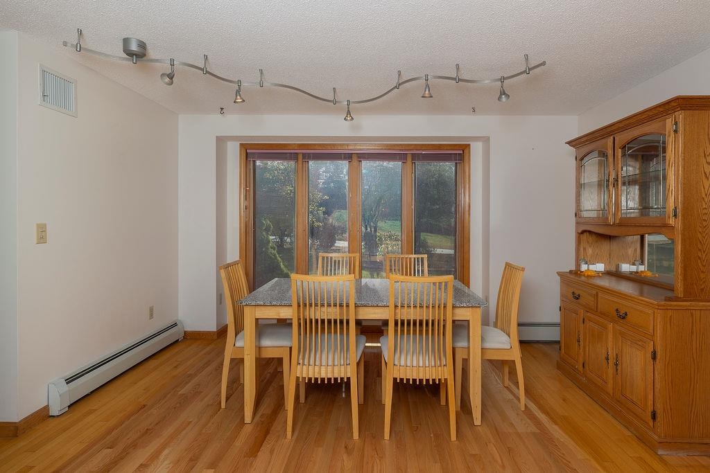 Bow, New Hampshire, 03304, United States, 4 Bedrooms Bedrooms, ,6 BathroomsBathrooms,Residential,For Sale,1989692