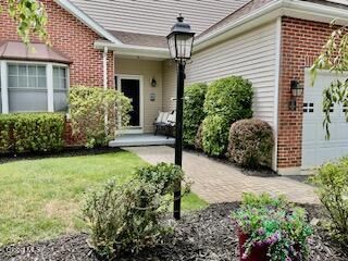 Brinker Way, Albany, NY 12211