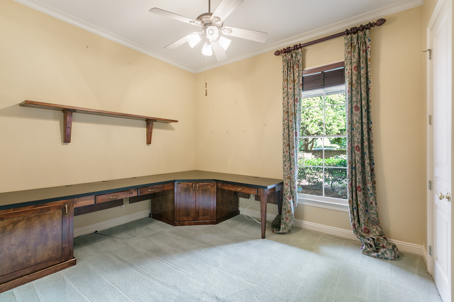 Baton Rouge, Louisiana, 70810, United States, 3 Bedrooms Bedrooms, ,3 BathroomsBathrooms,Residential,For Sale,1917502