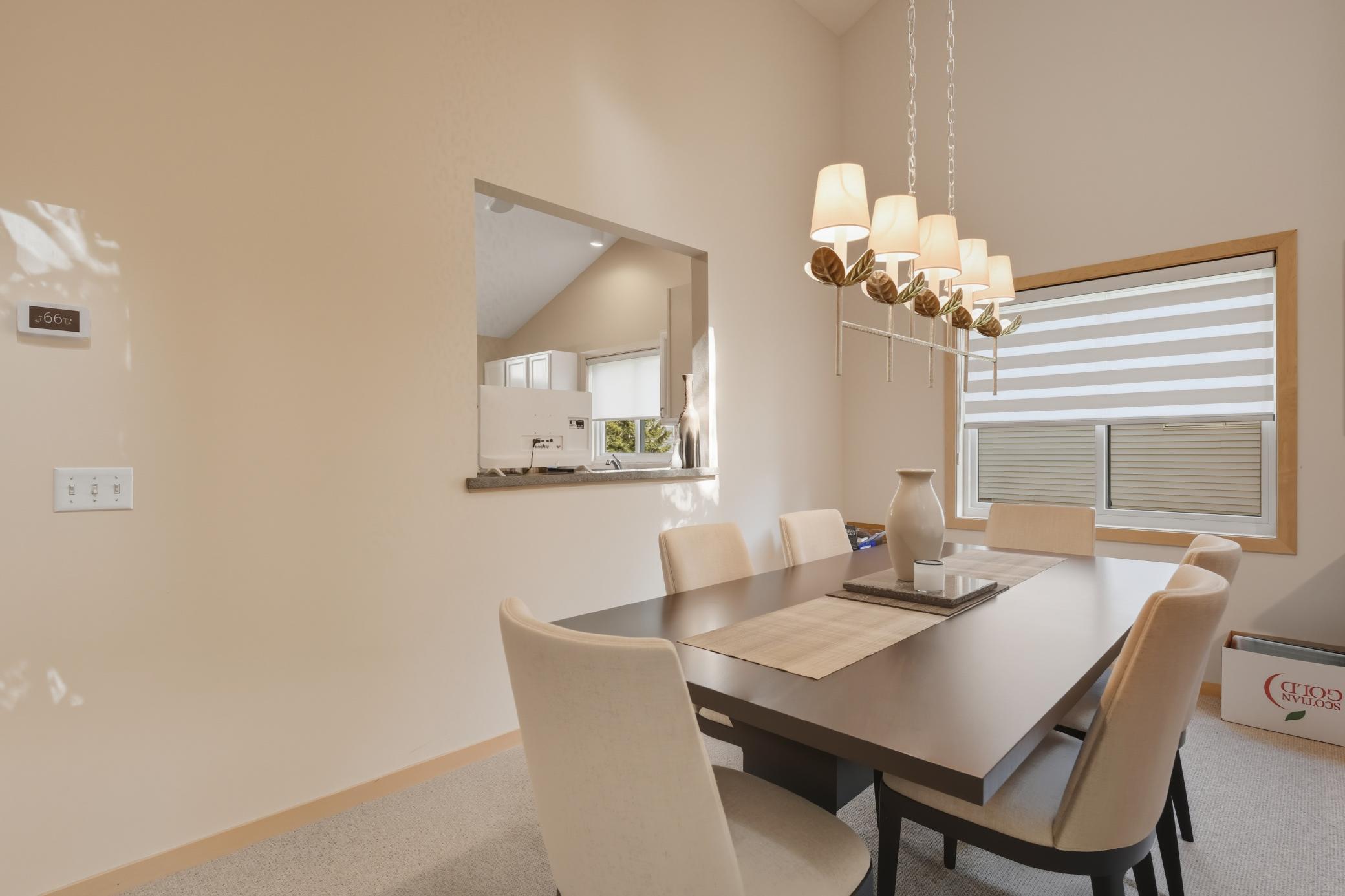 Shorewood, Minnesota, 55331, United States, 2 Bedrooms Bedrooms, ,3 BathroomsBathrooms,Residential,For Sale,1956041