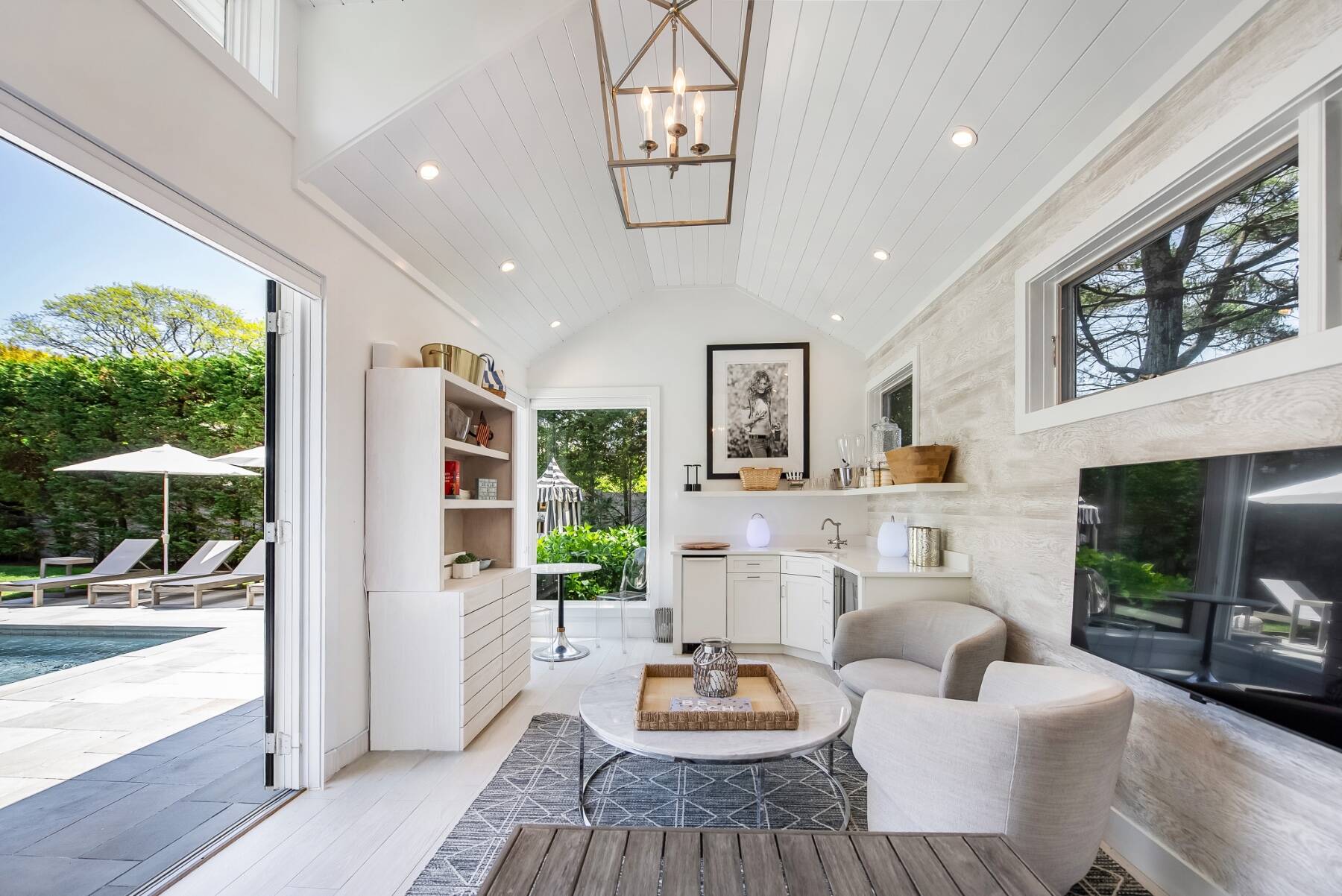  Chic Southampton Village Home With New Pool & Pool House - 物件實景