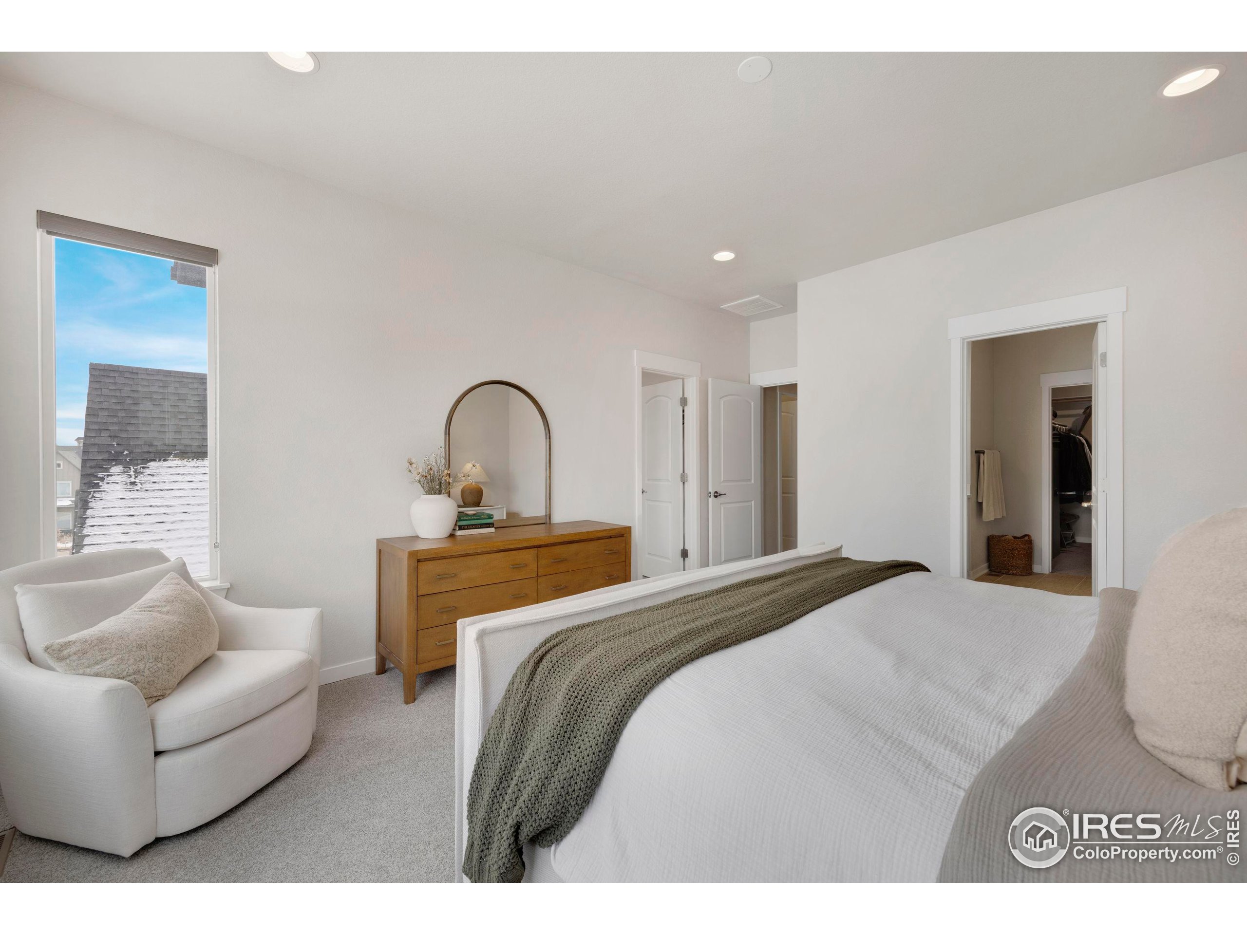 Broomfield, Colorado, 80023, United States, 3 Bedrooms Bedrooms, ,3 BathroomsBathrooms,Residential,For Sale,1805033