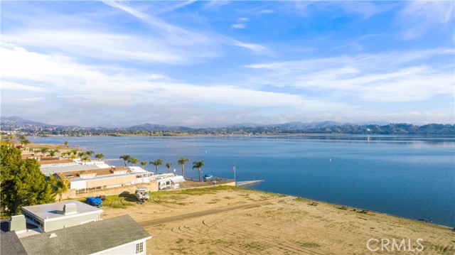 Lake Elsinore, California, 92530, United States, 4 Bedrooms Bedrooms, ,5 BathroomsBathrooms,Residential,For Sale,2008586