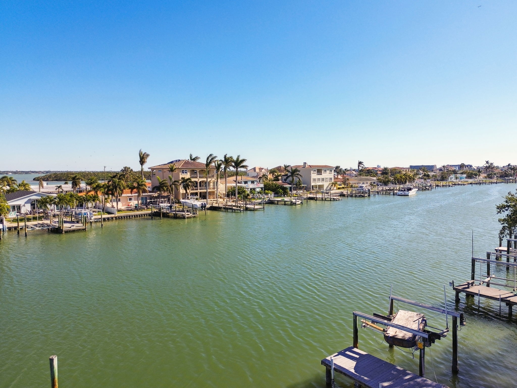 Madeira Beach, Florida, 33708, United States, 3 Bedrooms Bedrooms, ,2 BathroomsBathrooms,Residential,For Sale,1943278