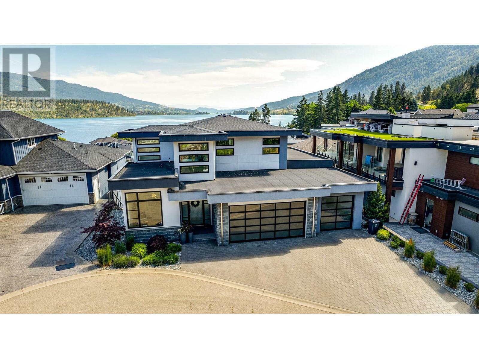 LAKE COUNTRY, British Columbia, V4V 2G2, CA, 4 Bedrooms Bedrooms, ,3 BathroomsBathrooms,Residential,For Sale,1859669