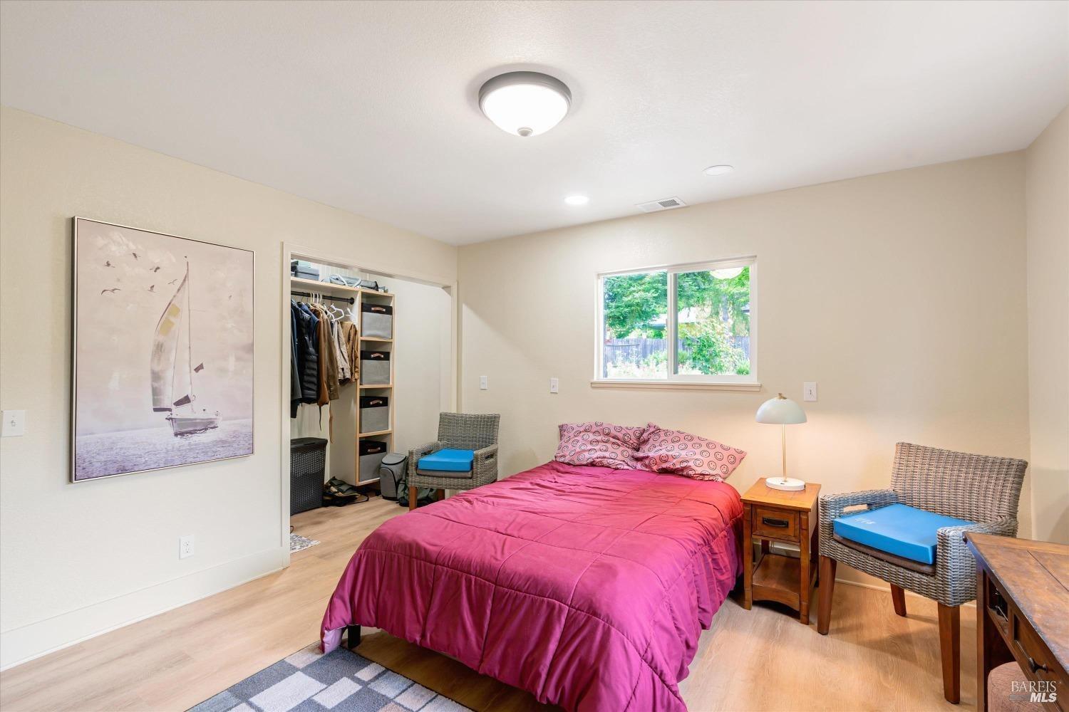 Graton, California, 95444, United States, 5 Bedrooms Bedrooms, ,3 BathroomsBathrooms,Residential,For Sale,1794474