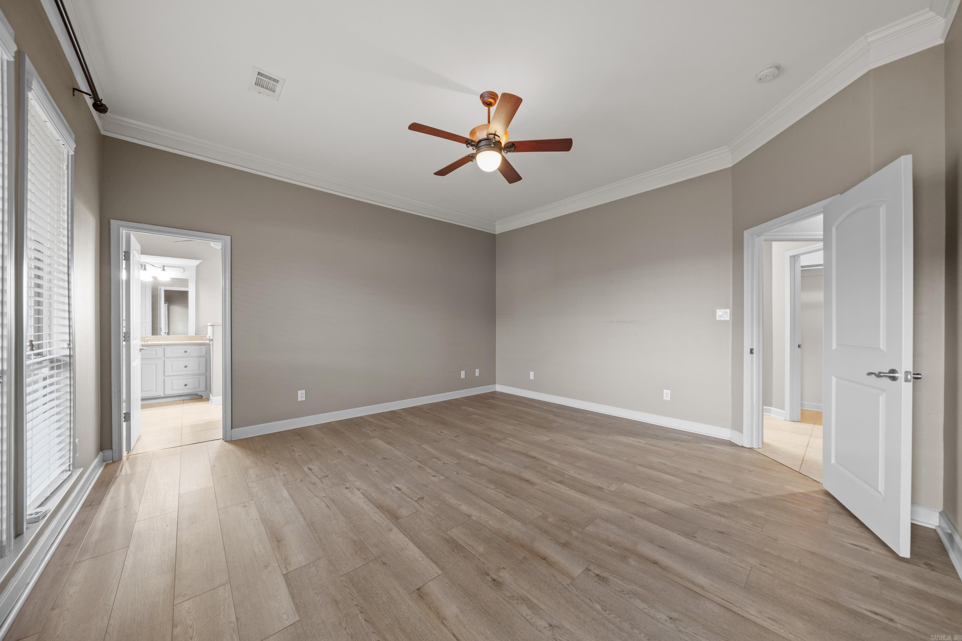 Hot Springs, Arkansas, 71913, United States, 4 Bedrooms Bedrooms, ,3 BathroomsBathrooms,Residential,For Sale,2006318