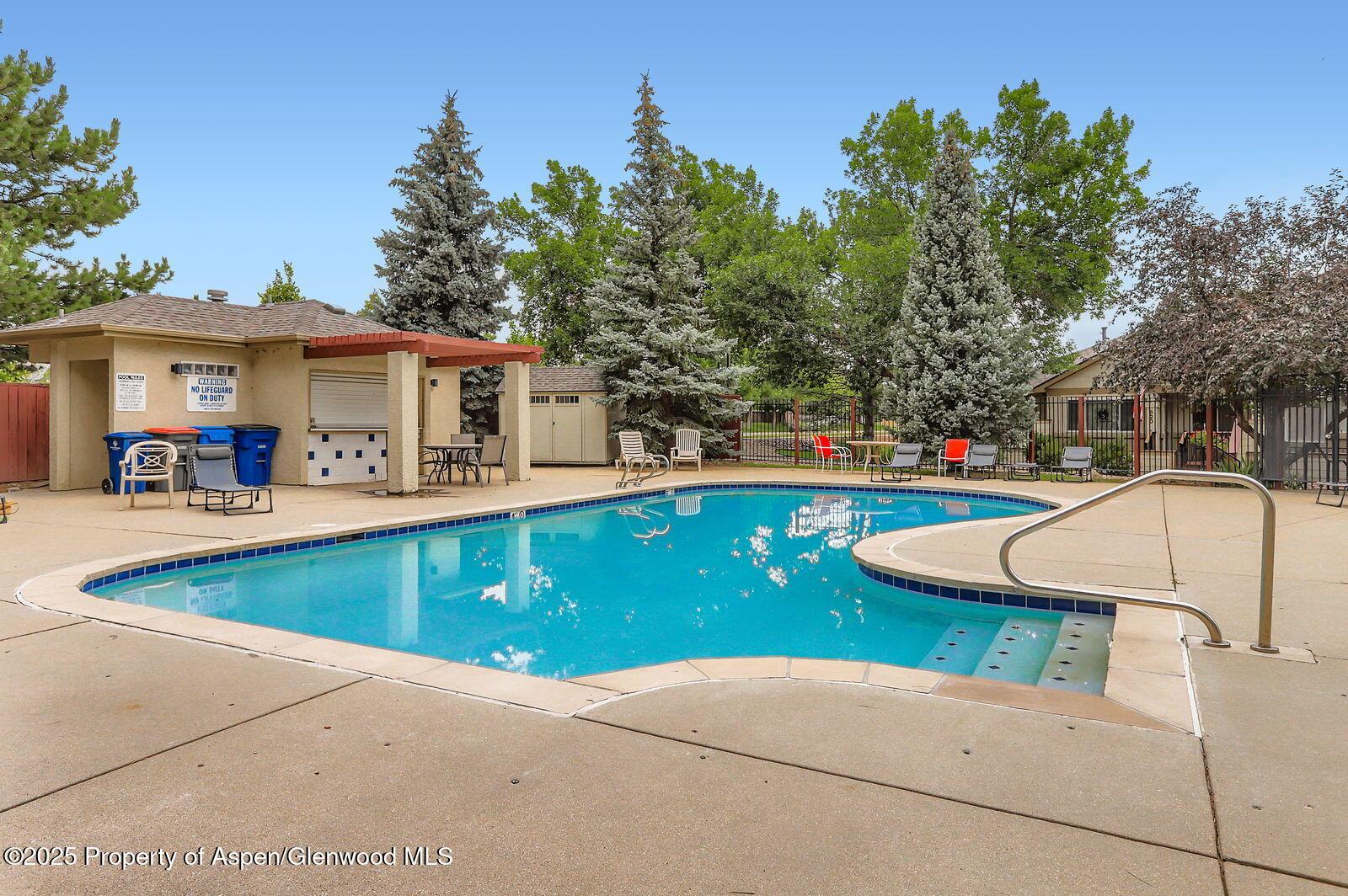 Louisville, Colorado, 80027, United States, 3 Bedrooms Bedrooms, ,3 BathroomsBathrooms,Residential,For Sale,1895805