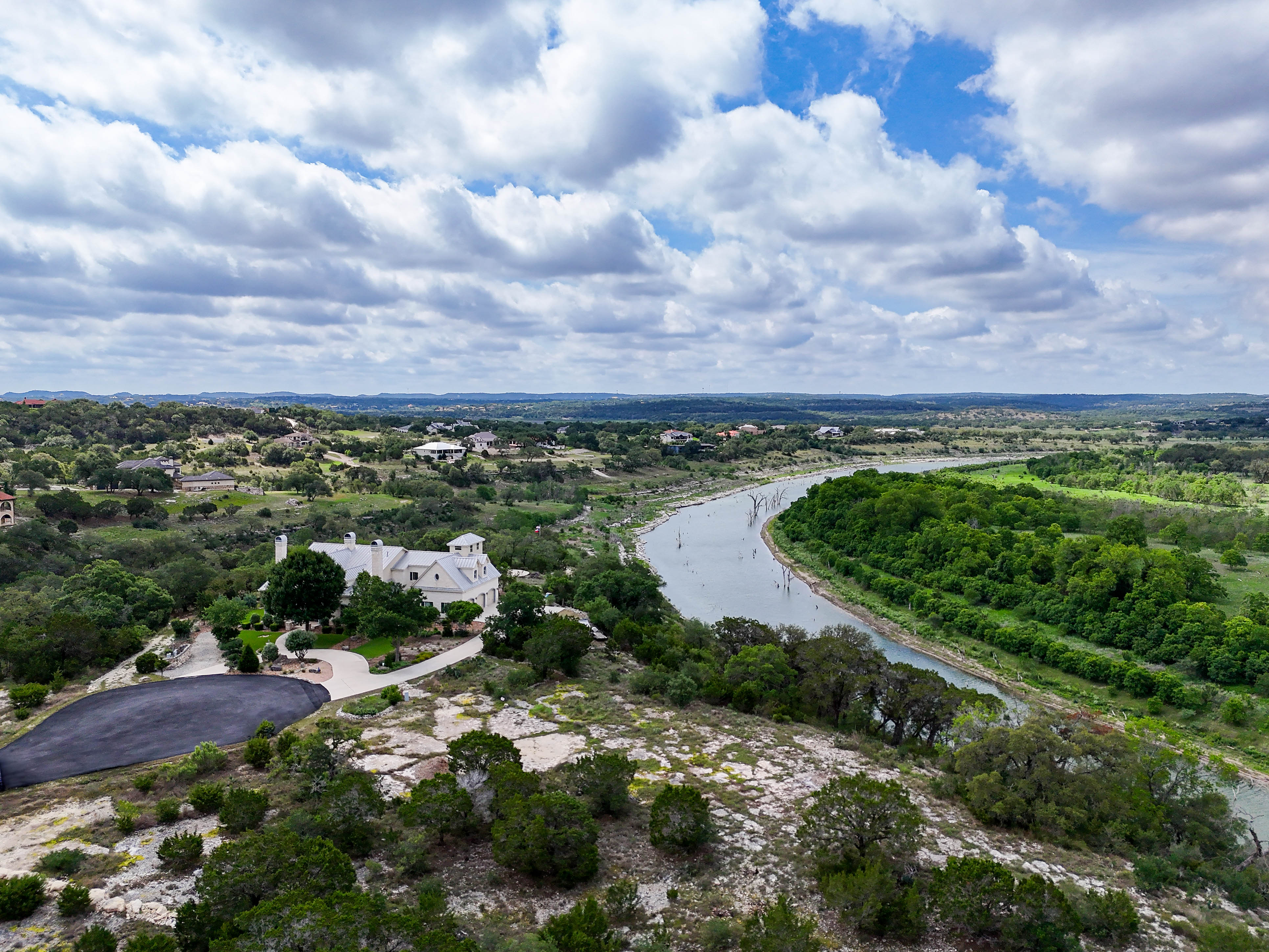  Refined Hill Country Living on the Guadalupe - 物件實景