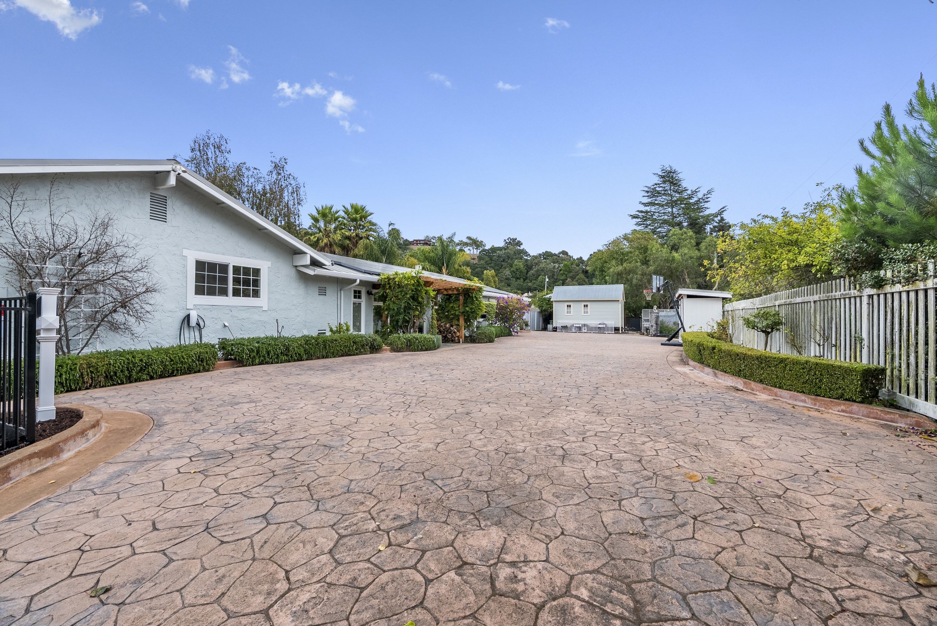  3999 Cherryvale Avenue, Soquel - 物件實景