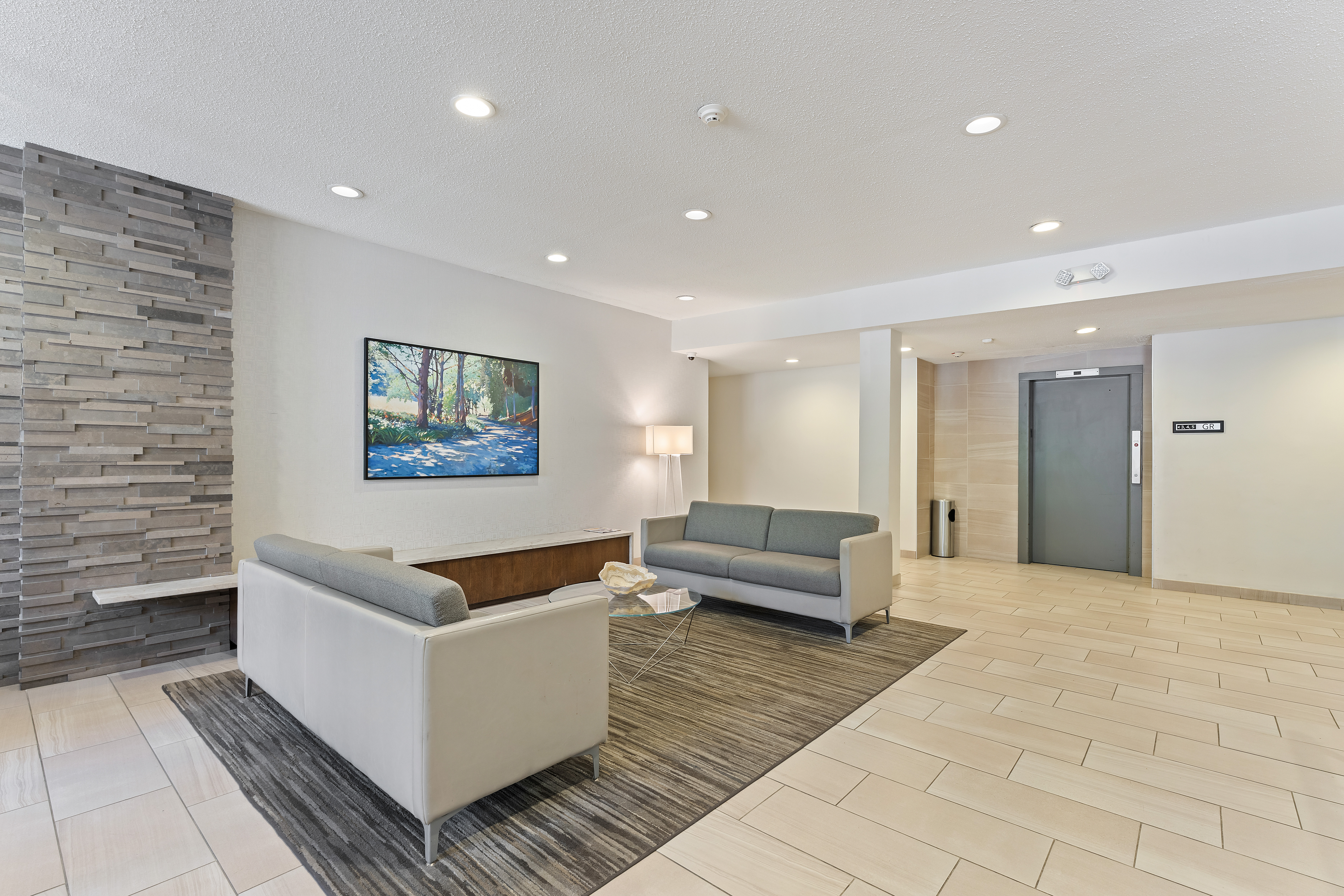  412 Benedict Avenue - 物件實景