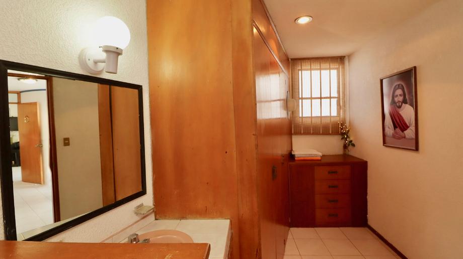 jj tablada, Morelia, Michoacán de Ocampo, 58090, Mexico, 3 Bedrooms Bedrooms, ,2 BathroomsBathrooms,Residential,For Sale,jj tablada,1440675