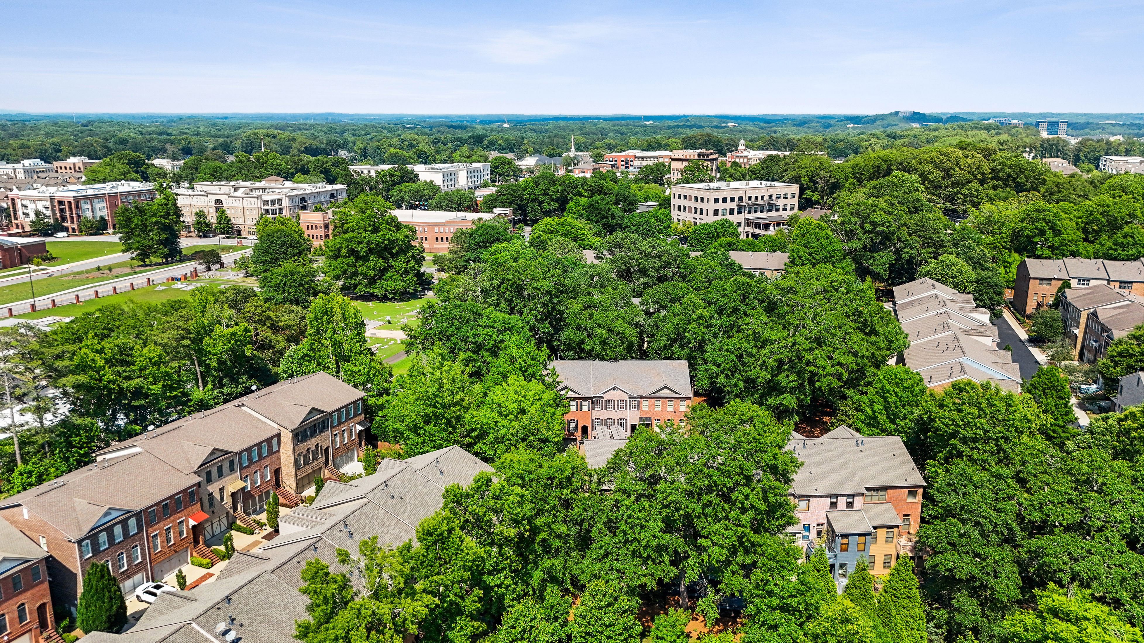  Beautifully Appointed Townhome in the Heart of Downtown Alpharetta - 物件實景