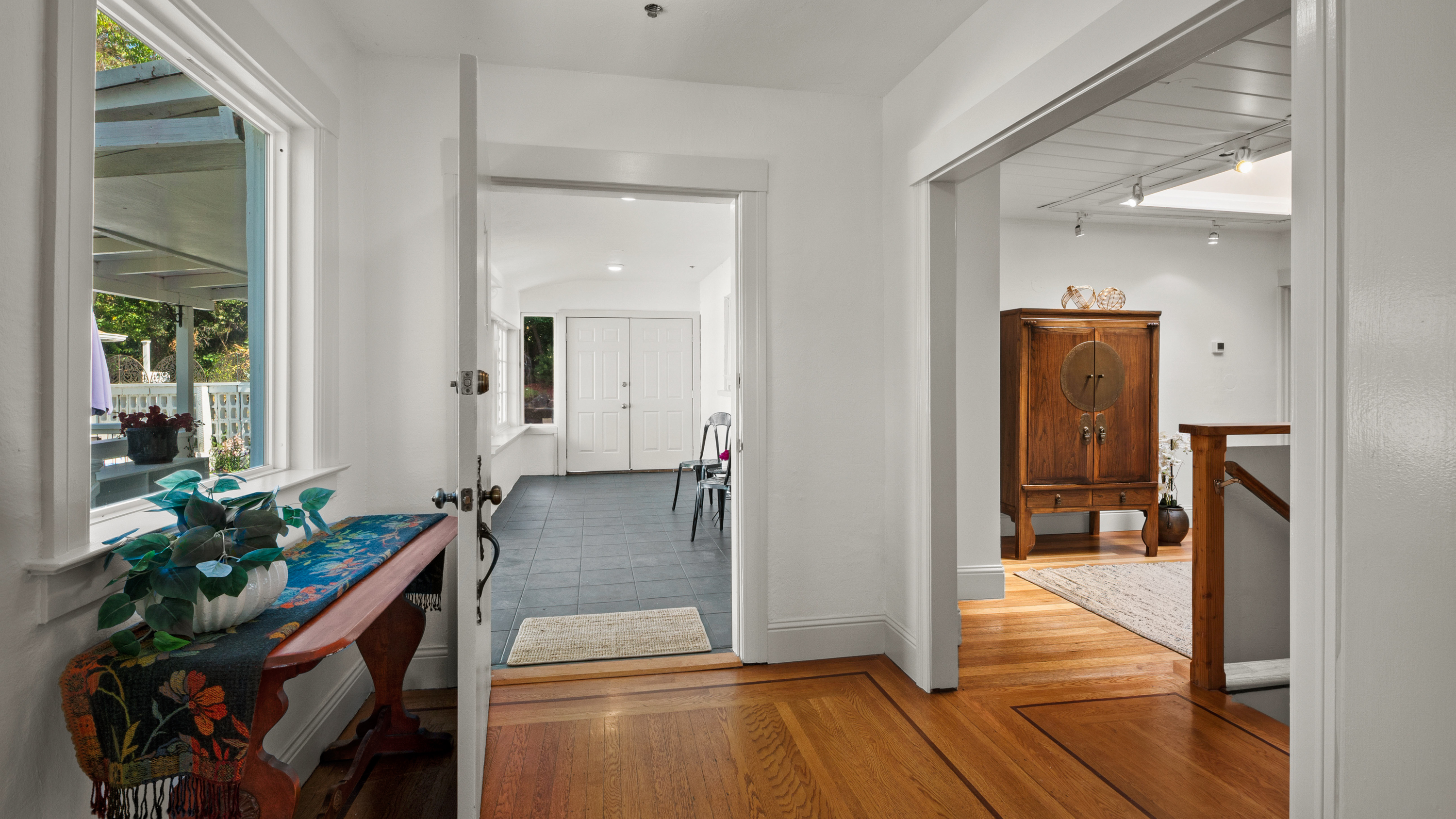 Southern Heights View Home - Opportunity Awaits - 物件實景