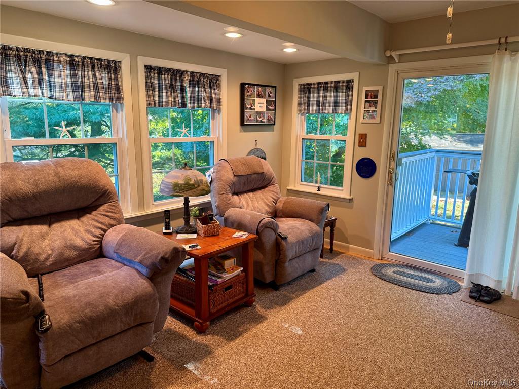 Wappingers Falls, New York, 12590, United States, 3 Bedrooms Bedrooms, ,2 BathroomsBathrooms,Residential,For Sale,1978823