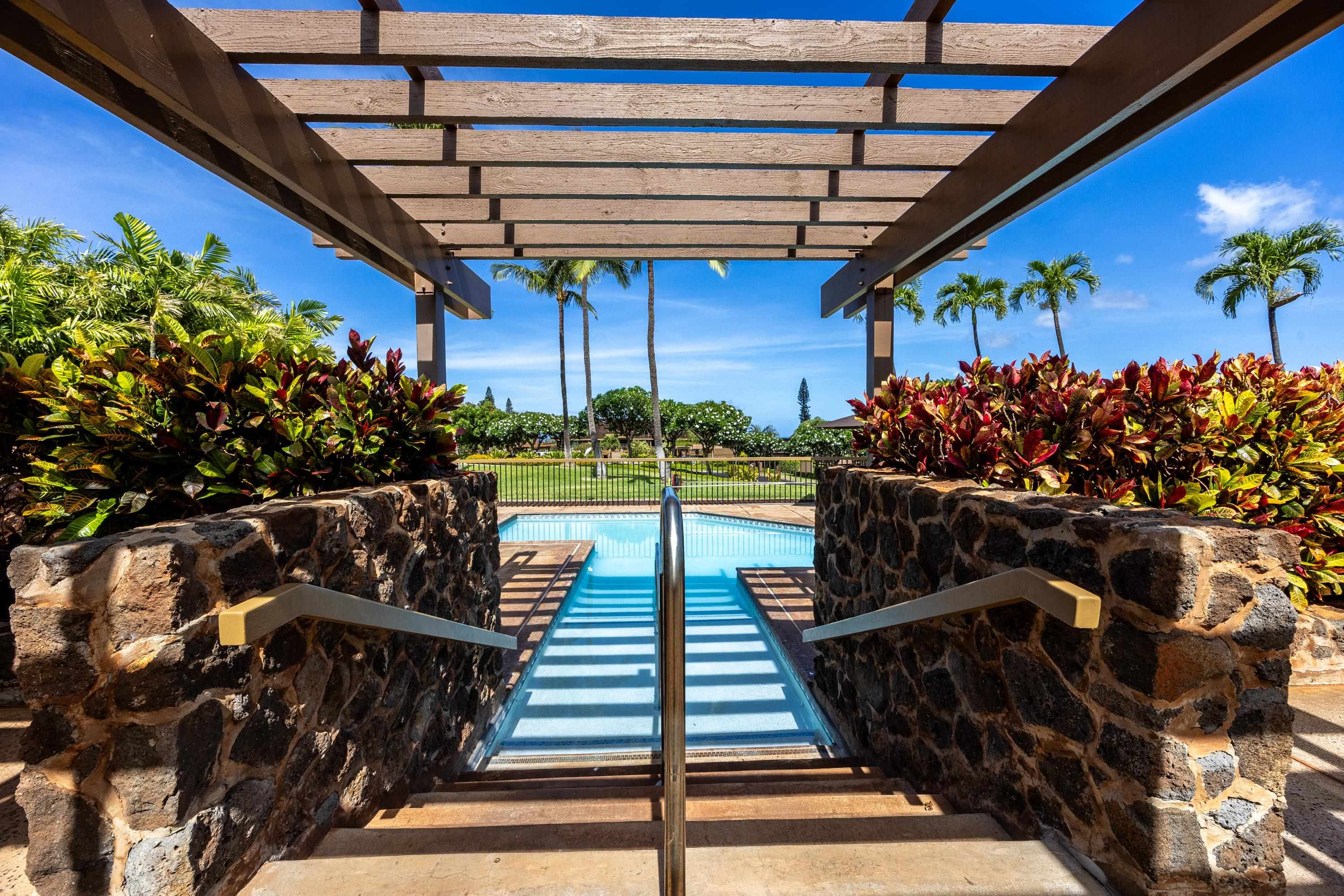 Lahaina, Hawaii, 96761, United States, 2 Bedrooms Bedrooms, ,2 BathroomsBathrooms,Residential,For Sale,1908273
