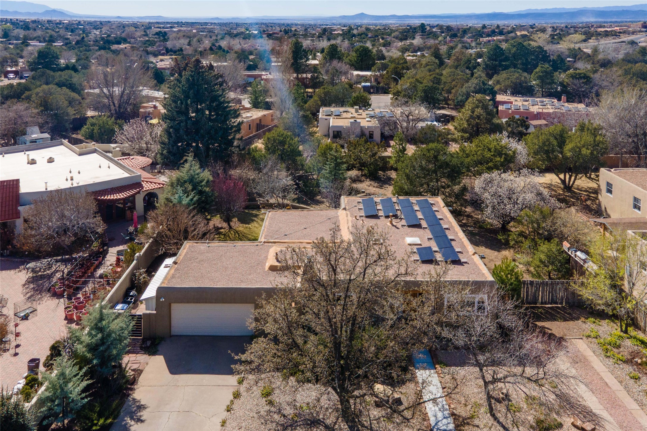  626 Calle de Valdez - 物件實景