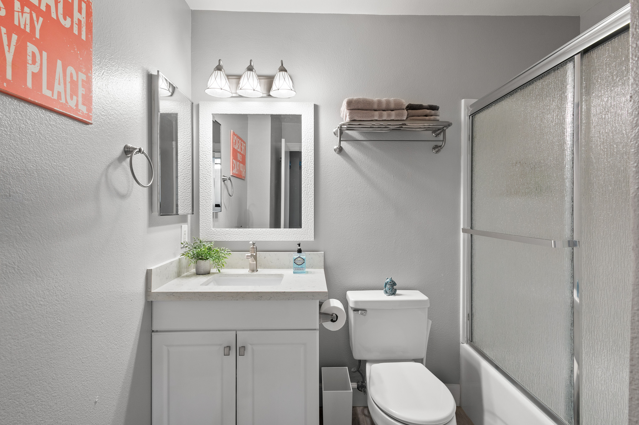  275 East Surfside Drive, Port Hueneme, CA 93041 - 物件實景