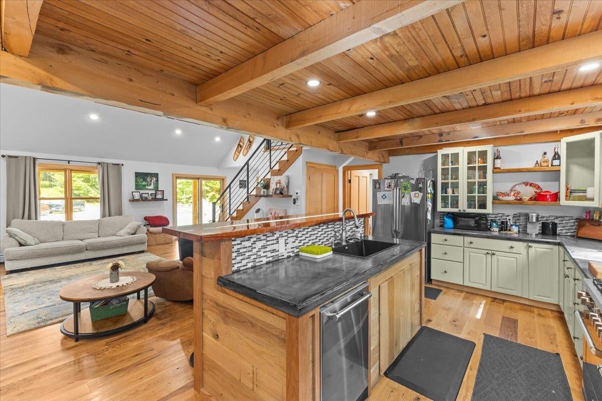 Johnson, Vermont, 05656, United States, 3 Bedrooms Bedrooms, ,2 BathroomsBathrooms,Residential,For Sale,1948008