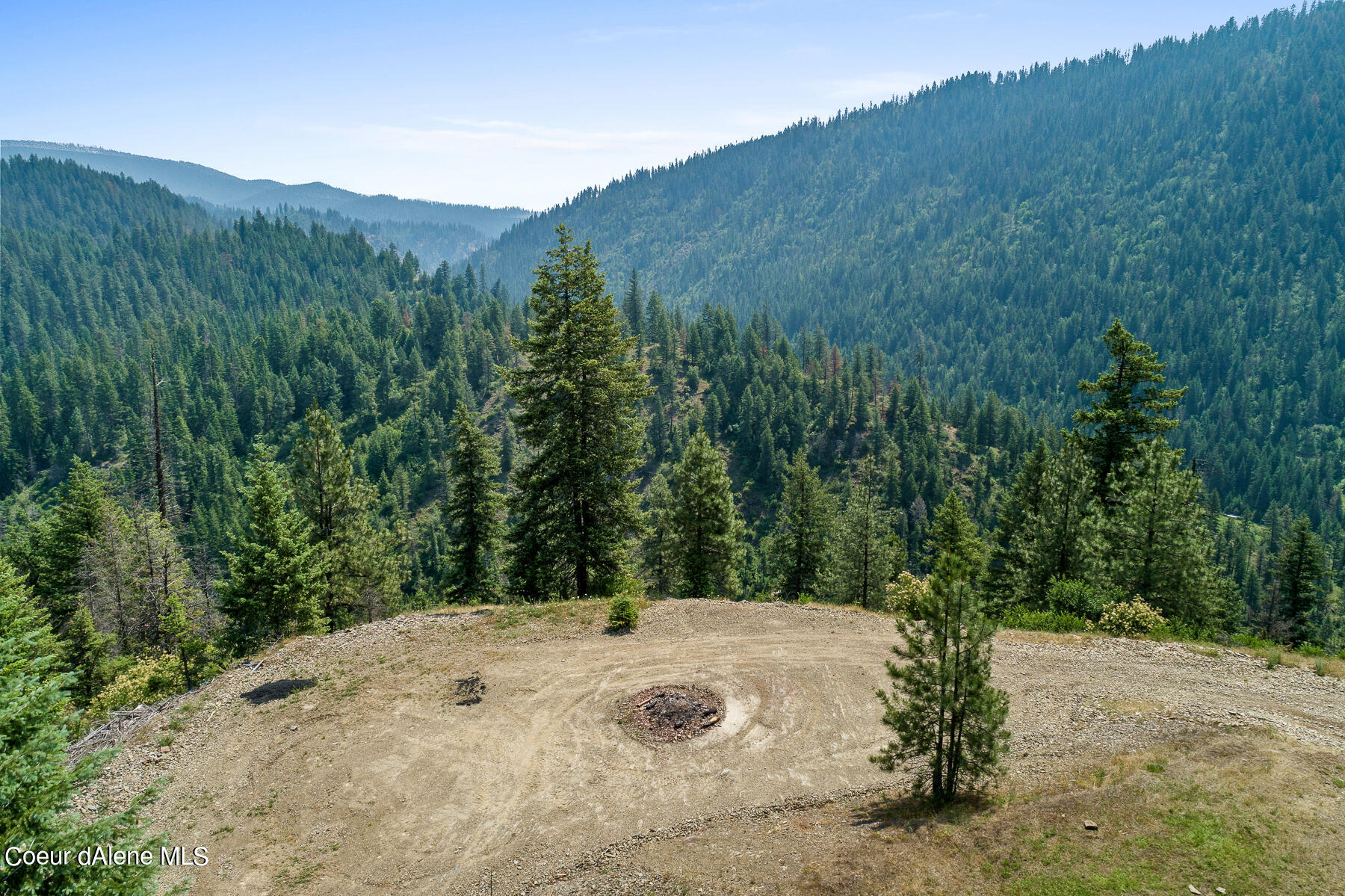 Coeur d'Alene, Idaho, 83814, United States, 4 Bedrooms Bedrooms, ,3 BathroomsBathrooms,Residential,For Sale,1974008