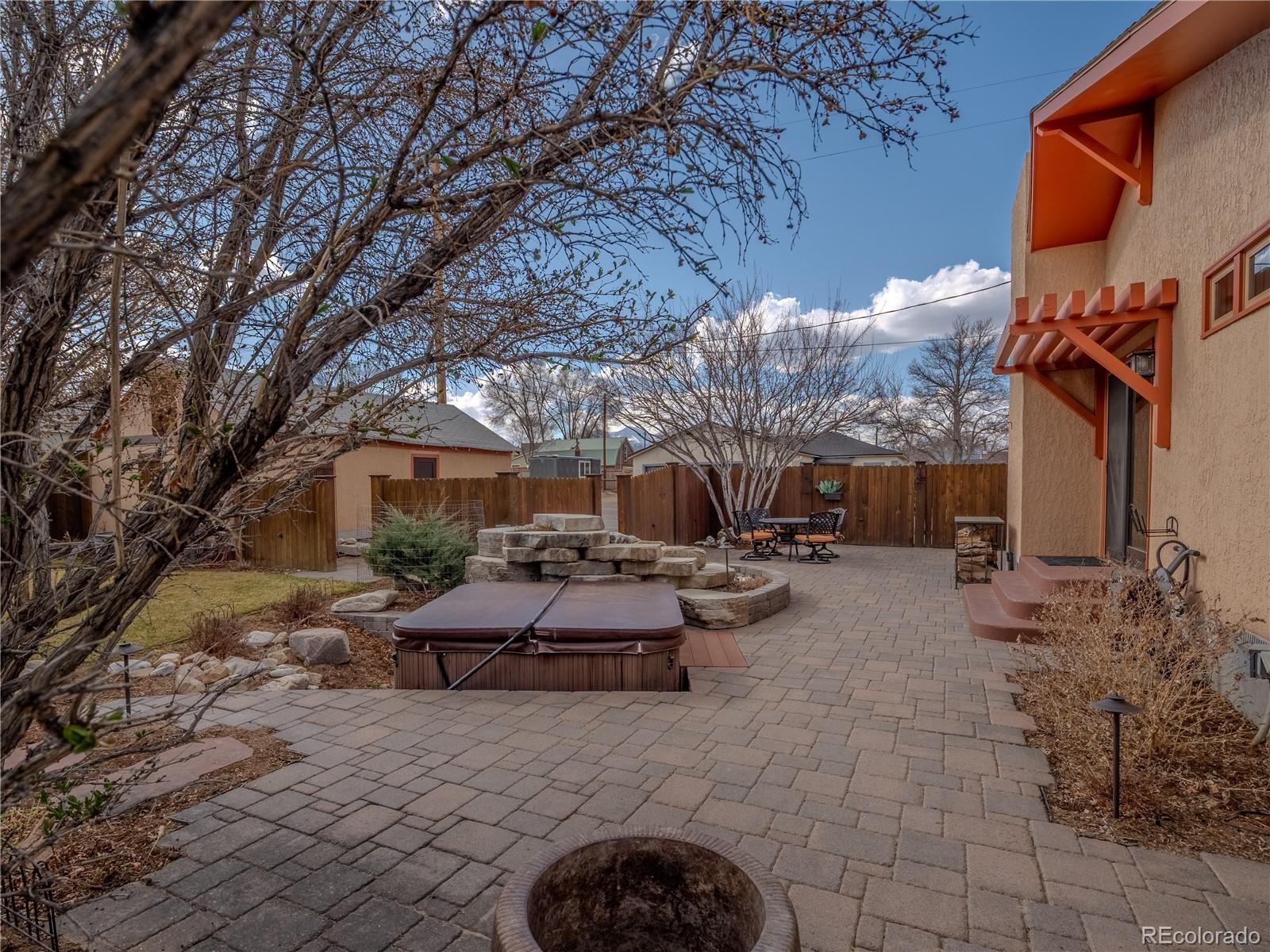 Salida, Colorado, 81201, United States, 2 Bedrooms Bedrooms, ,1 BathroomBathrooms,Residential,For Sale,1974934