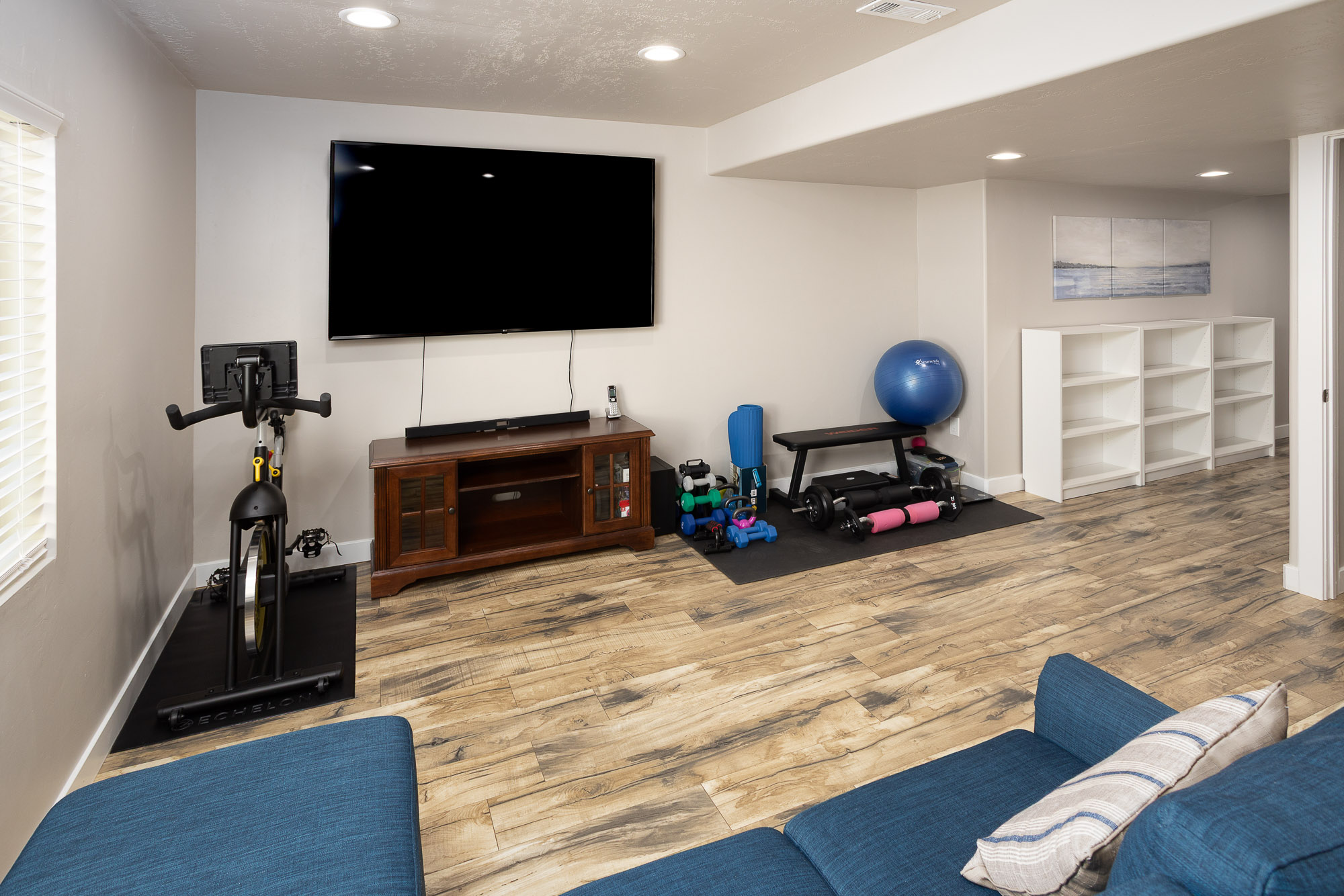 Provo, Utah, 84601, United States, 4 Bedrooms Bedrooms, ,3 BathroomsBathrooms,Residential,For Sale,1978881