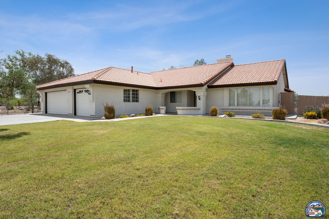 El Centro, California, 92243, United States, 4 Bedrooms Bedrooms, ,3 BathroomsBathrooms,Residential,For Sale,1838686