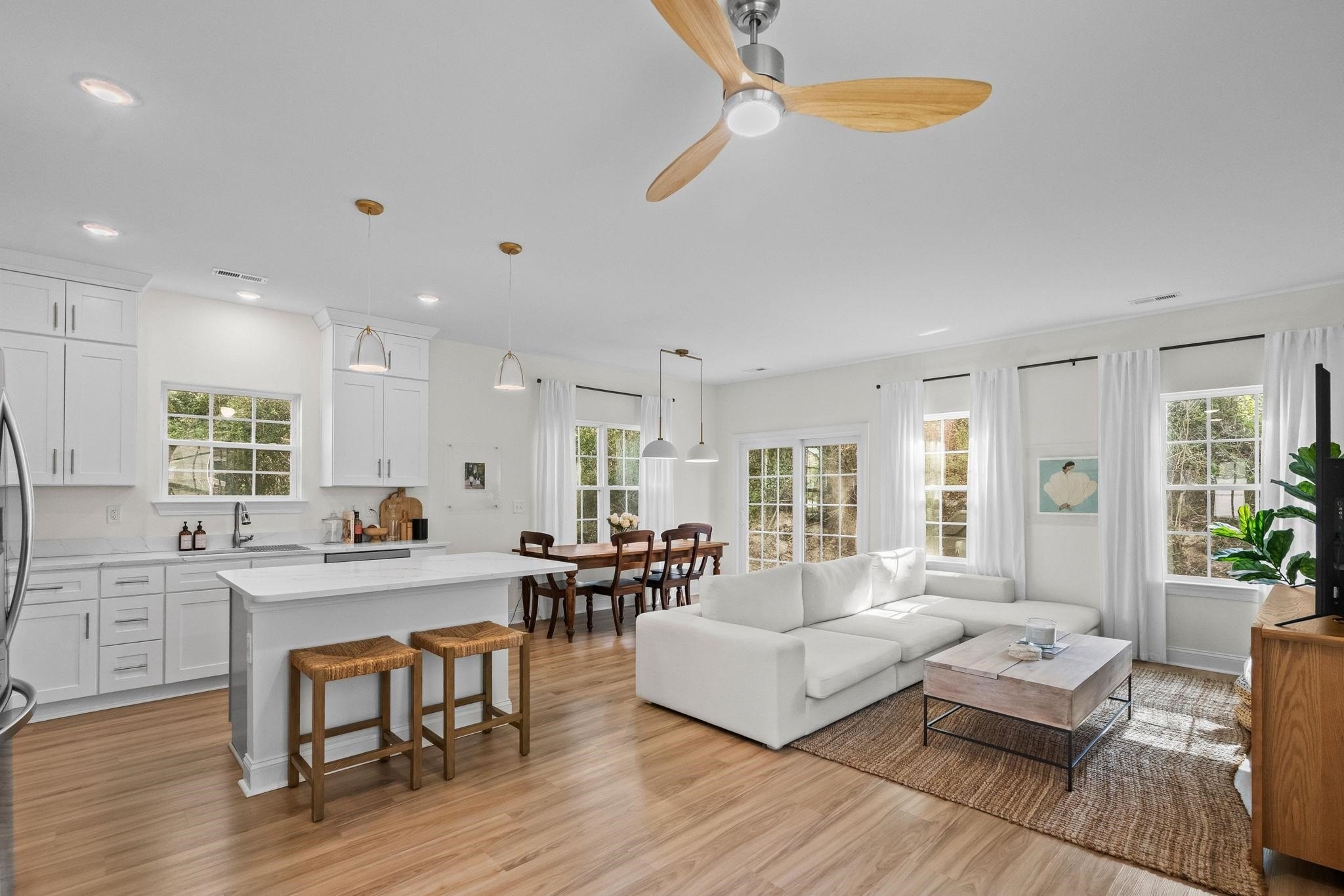 Myrtle Beach, South Carolina, 29577, United States, 3 Bedrooms Bedrooms, ,3 BathroomsBathrooms,Residential,For Sale,2027173