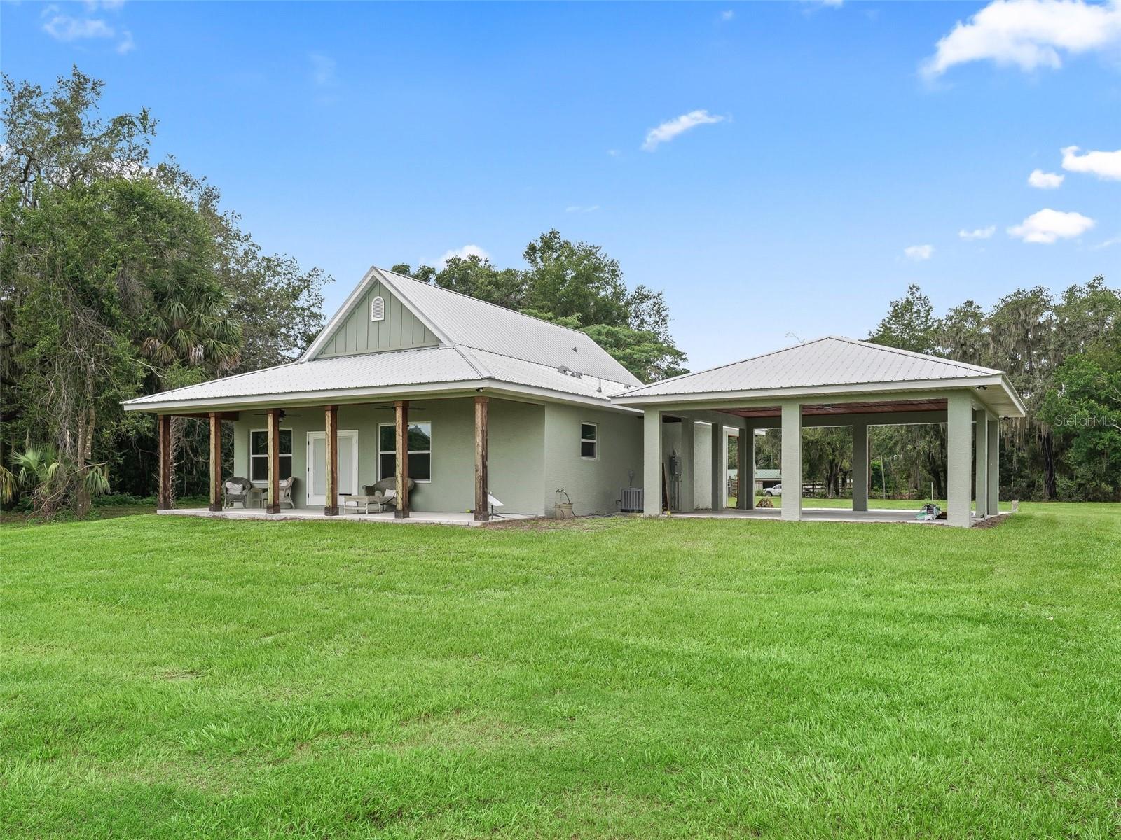 Bushnell, Florida, 33513, United States, 2 Bedrooms Bedrooms, ,2 BathroomsBathrooms,Residential,For Sale,1894339