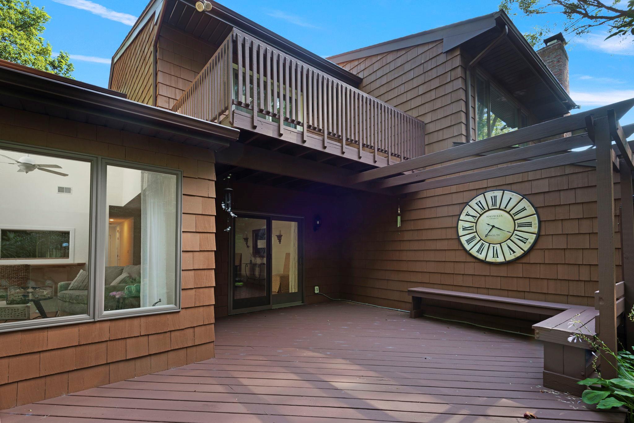 Northport, New York, 11768, United States, 2 Bedrooms Bedrooms, ,3 BathroomsBathrooms,Residential,For Sale,1900876