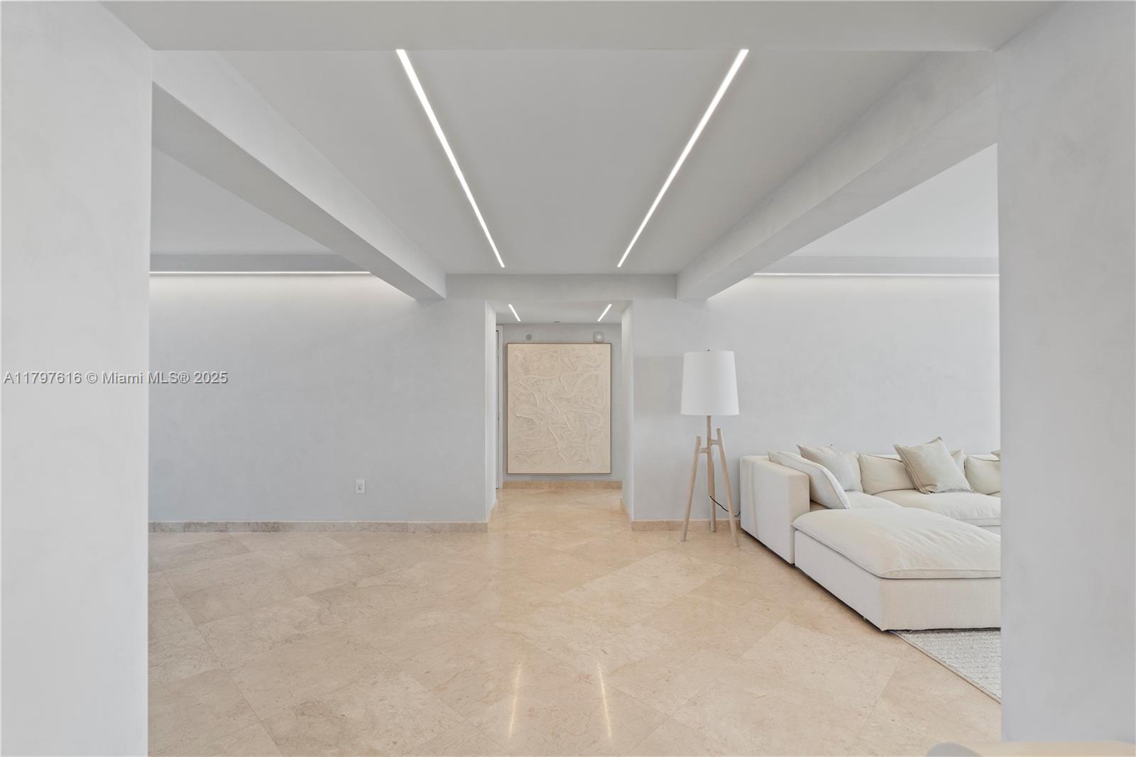 Sunny Isles Beach, Florida, 33160, United States, 3 Bedrooms Bedrooms, ,5 BathroomsBathrooms,Residential,For Sale,1796970