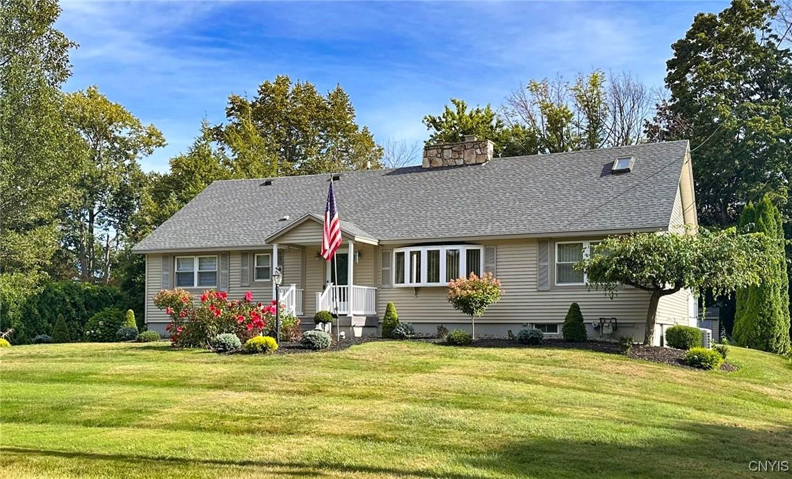 New Hartford, New York, 13413, United States, 4 Bedrooms Bedrooms, ,5 BathroomsBathrooms,Residential,For Sale,1932756