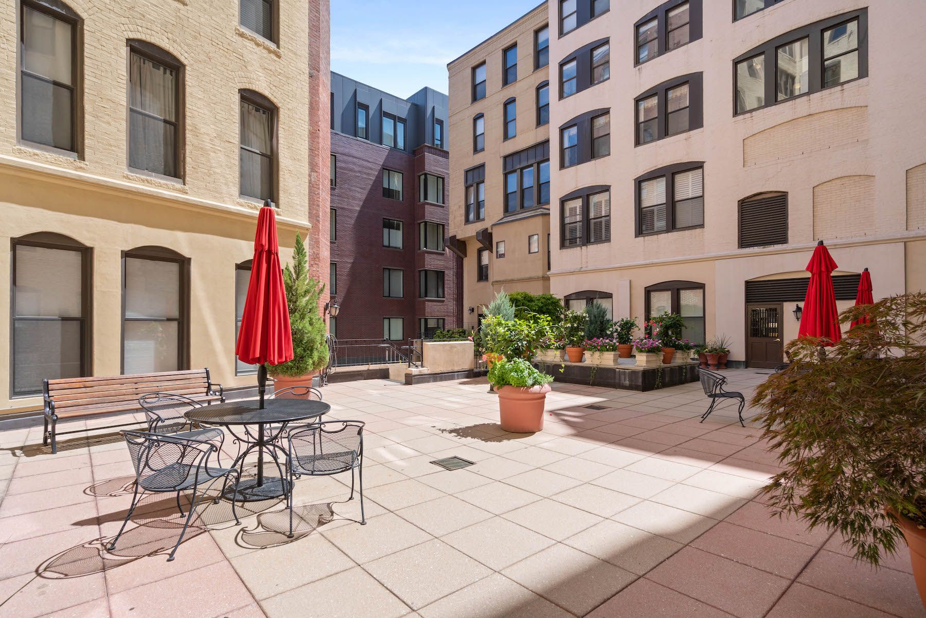  10 Charlesgate East, Boston, MA, 02215 - 物件實景