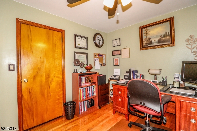 Rahway City, New Jersey, 07065, United States, 4 Bedrooms Bedrooms, ,2 BathroomsBathrooms,Residential,For Sale,1986510