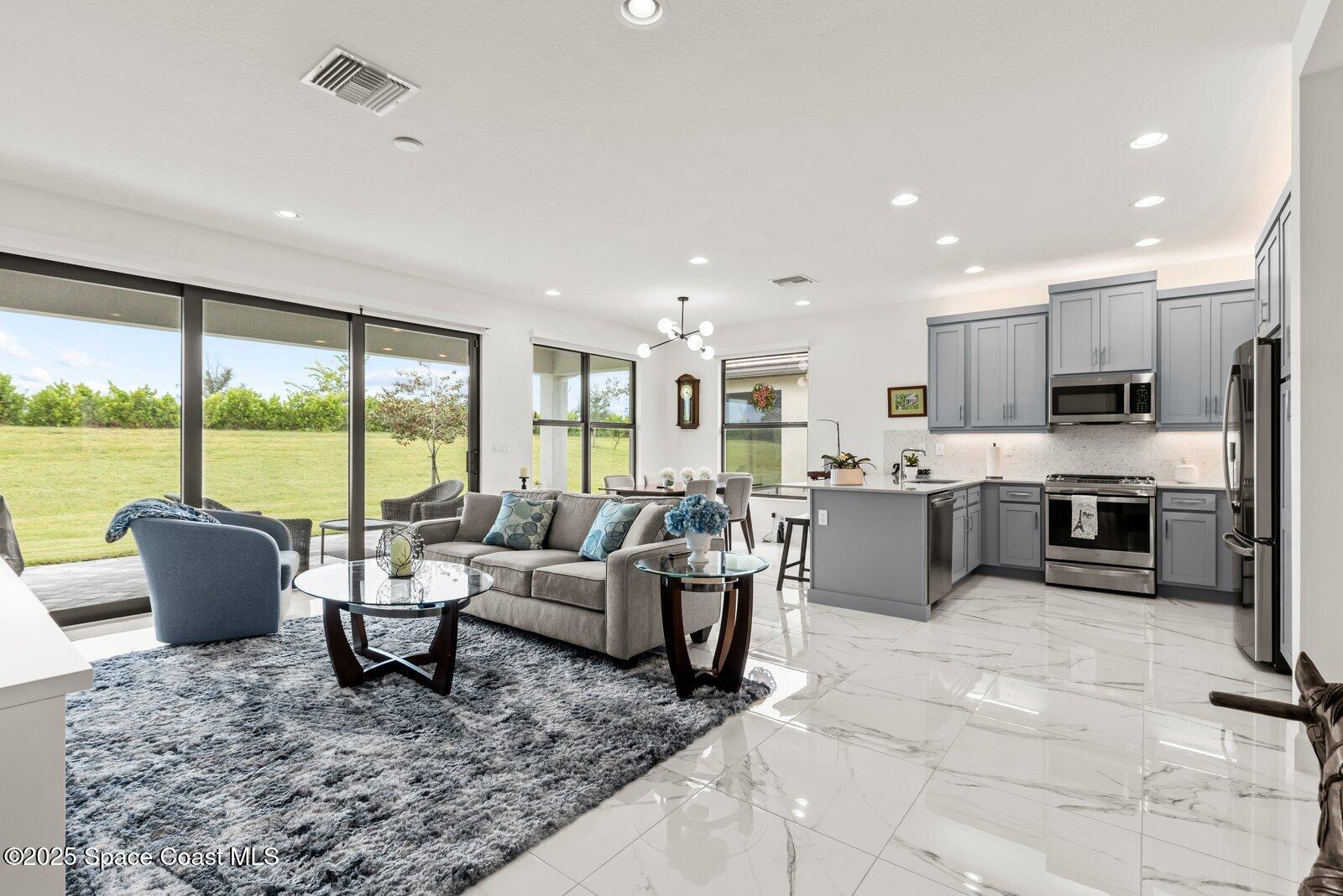 Port St. Lucie, Florida, 34987, United States, 3 Bedrooms Bedrooms, ,2 BathroomsBathrooms,Residential,For Sale,1905678
