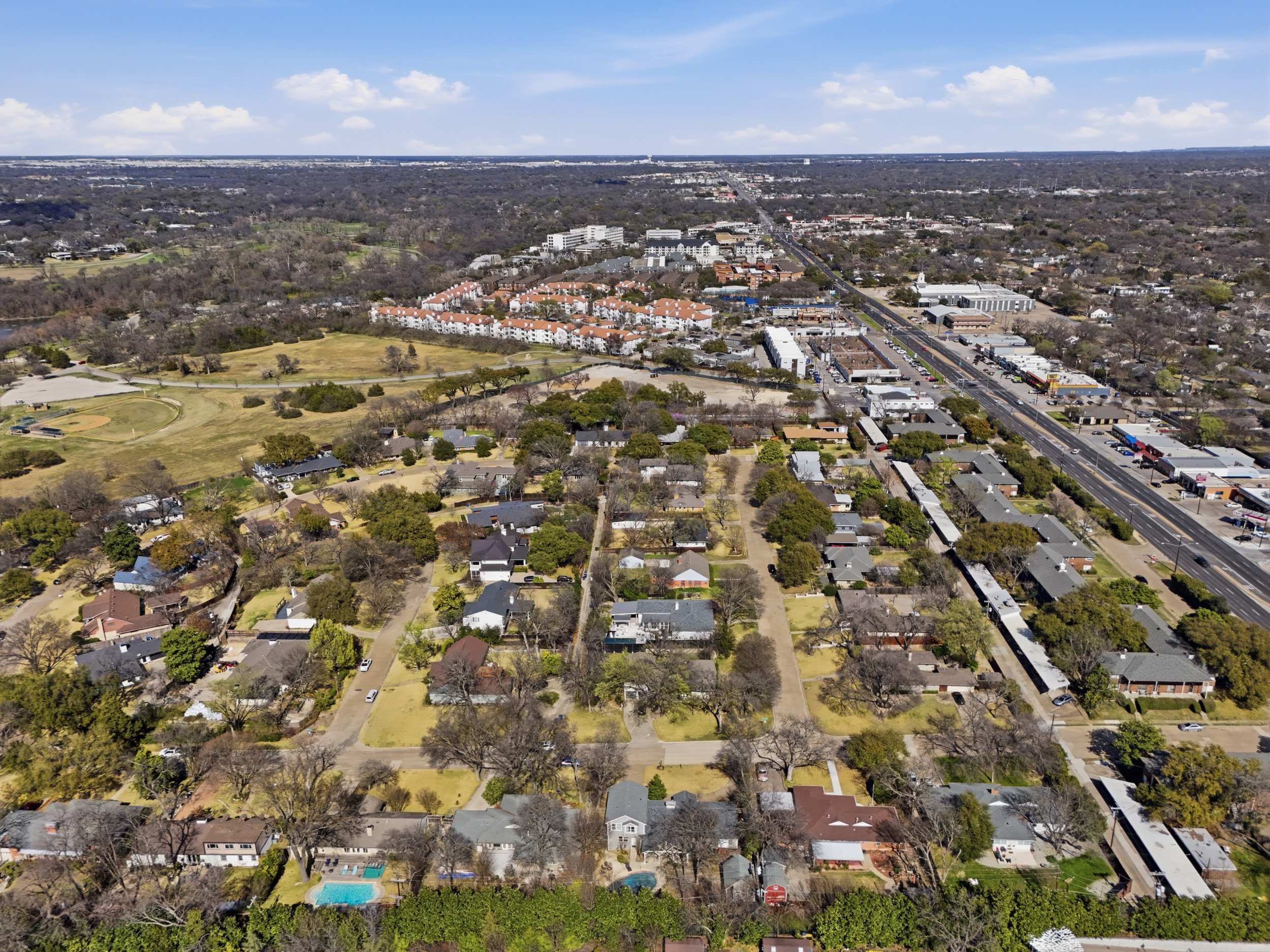  1155 Timplemore Drive, Dallas, TX, 75218 - 物件實景