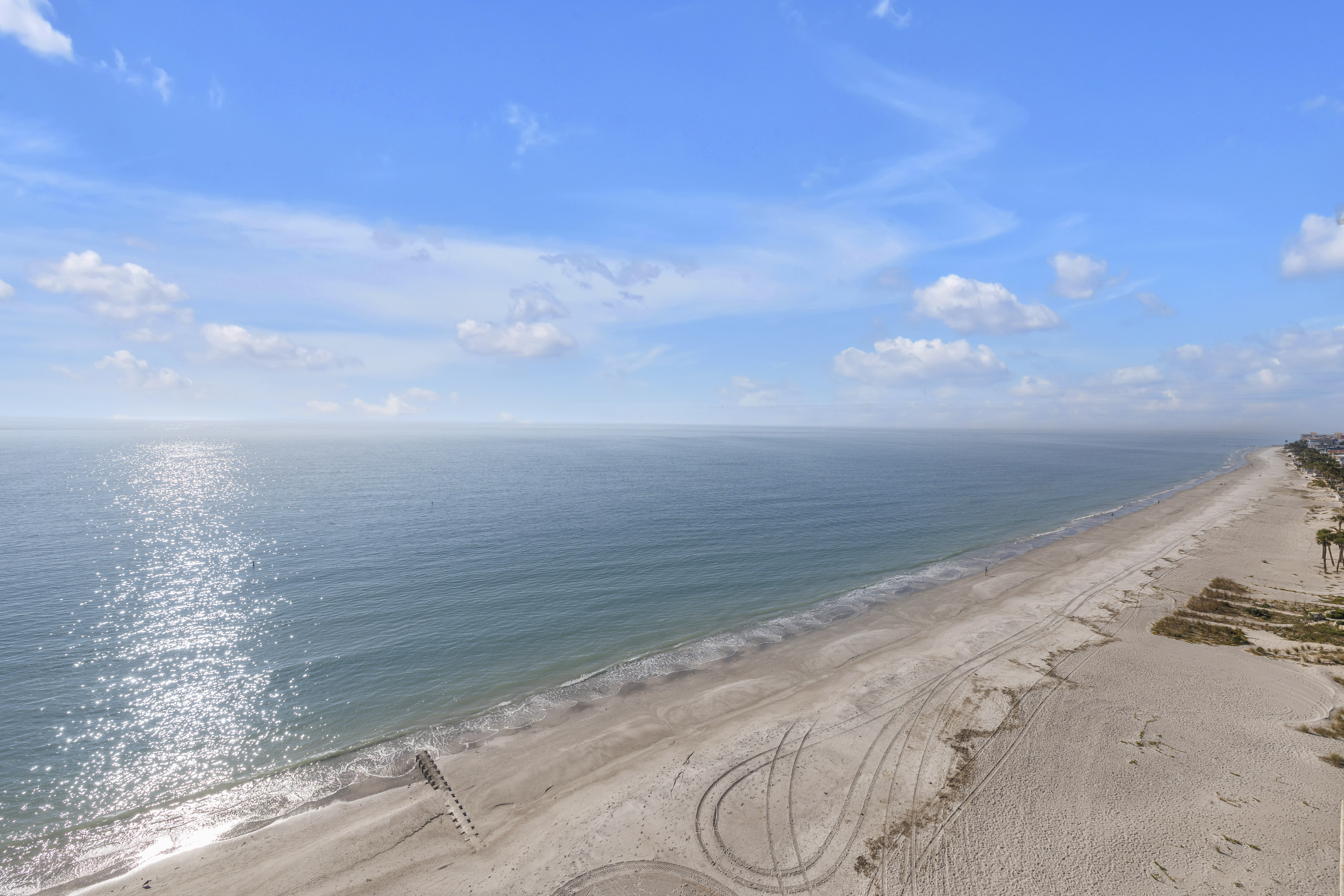 Madeira Beach, Florida, 33708, United States, 3 Bedrooms Bedrooms, ,2 BathroomsBathrooms,Residential,For Sale,2008549