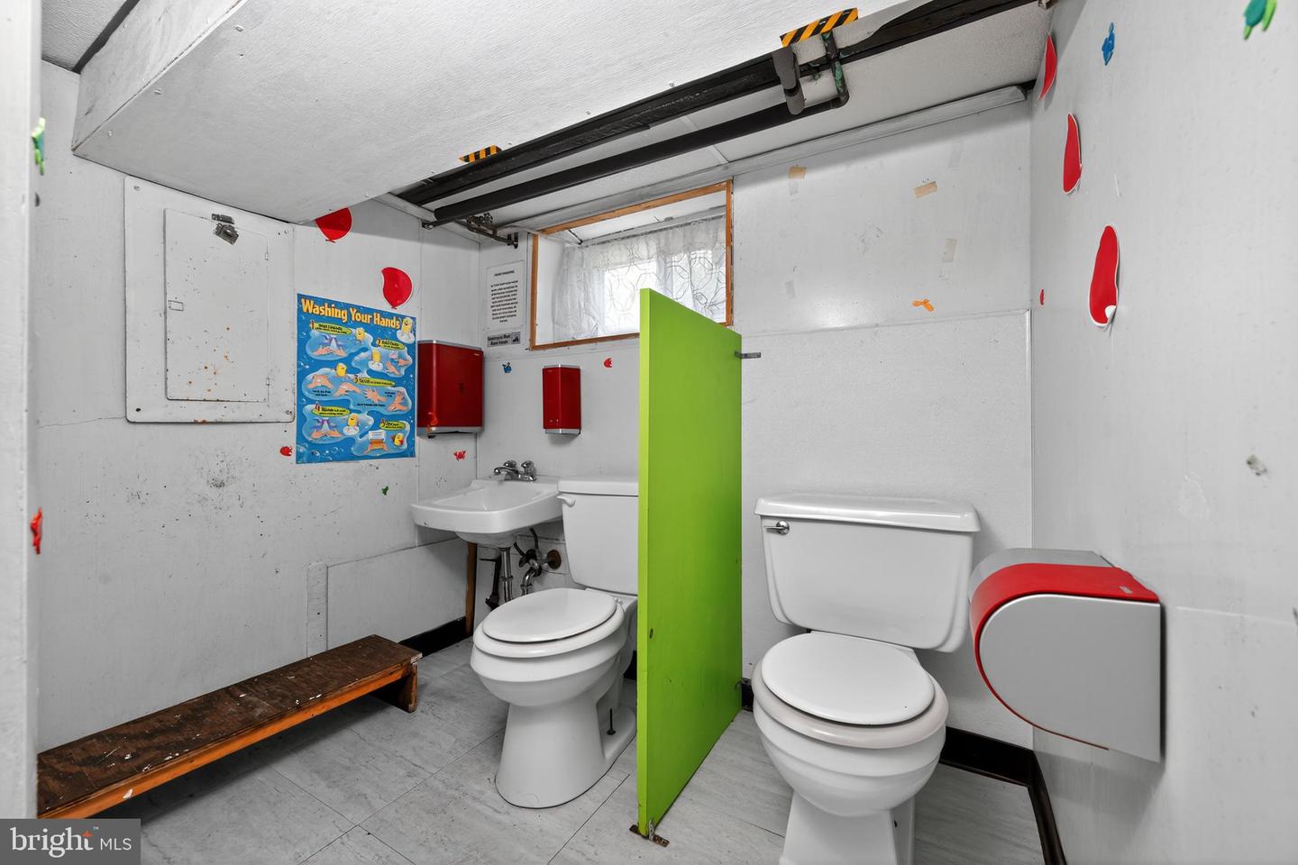 Havertown, Pennsylvania, 19083, United States, 6 Bedrooms Bedrooms, ,2 BathroomsBathrooms,Residential,For Sale,1960669