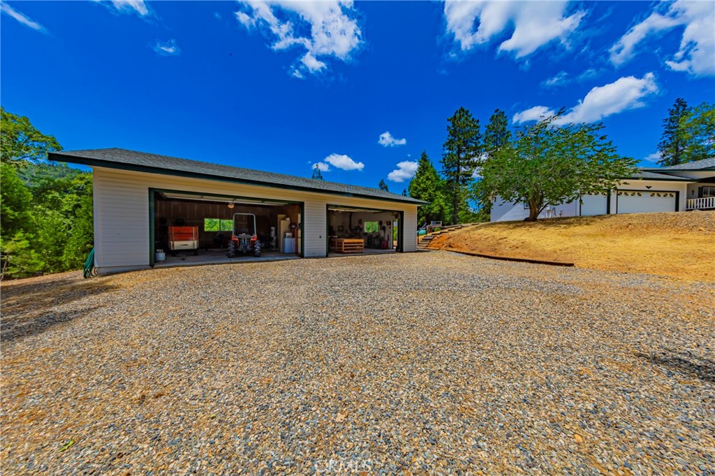 North Fork, California, 93643, United States, 3 Bedrooms Bedrooms, ,3 BathroomsBathrooms,Residential,For Sale,1870547