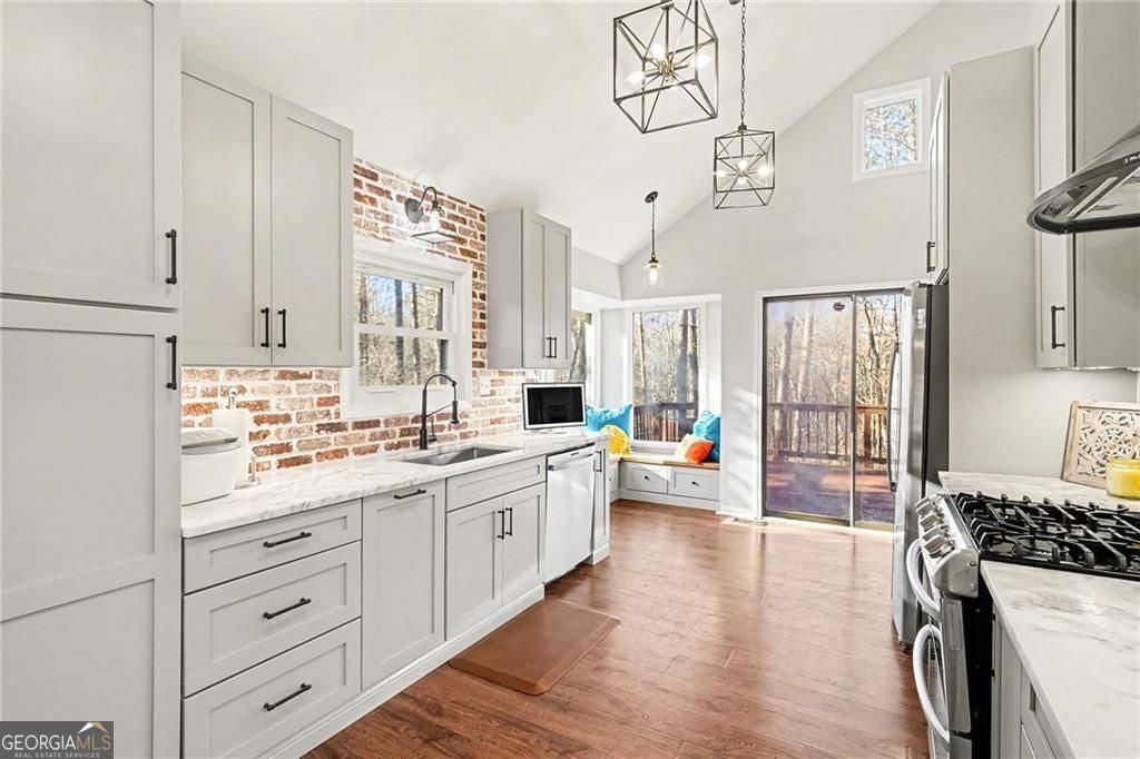 Marietta, Georgia, 30066, United States, 3 Bedrooms Bedrooms, ,3 BathroomsBathrooms,Residential,For Sale,2006578