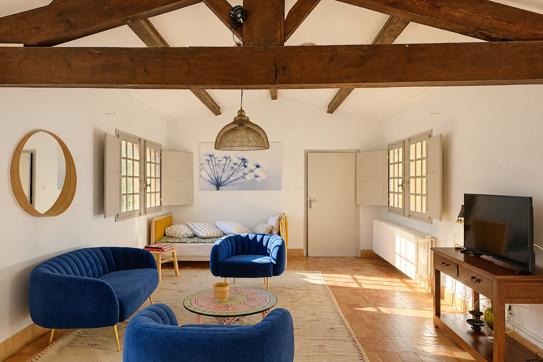 17th Century Private Mansion - 105 m² - Steps from Place aux Herbes - 物件實景