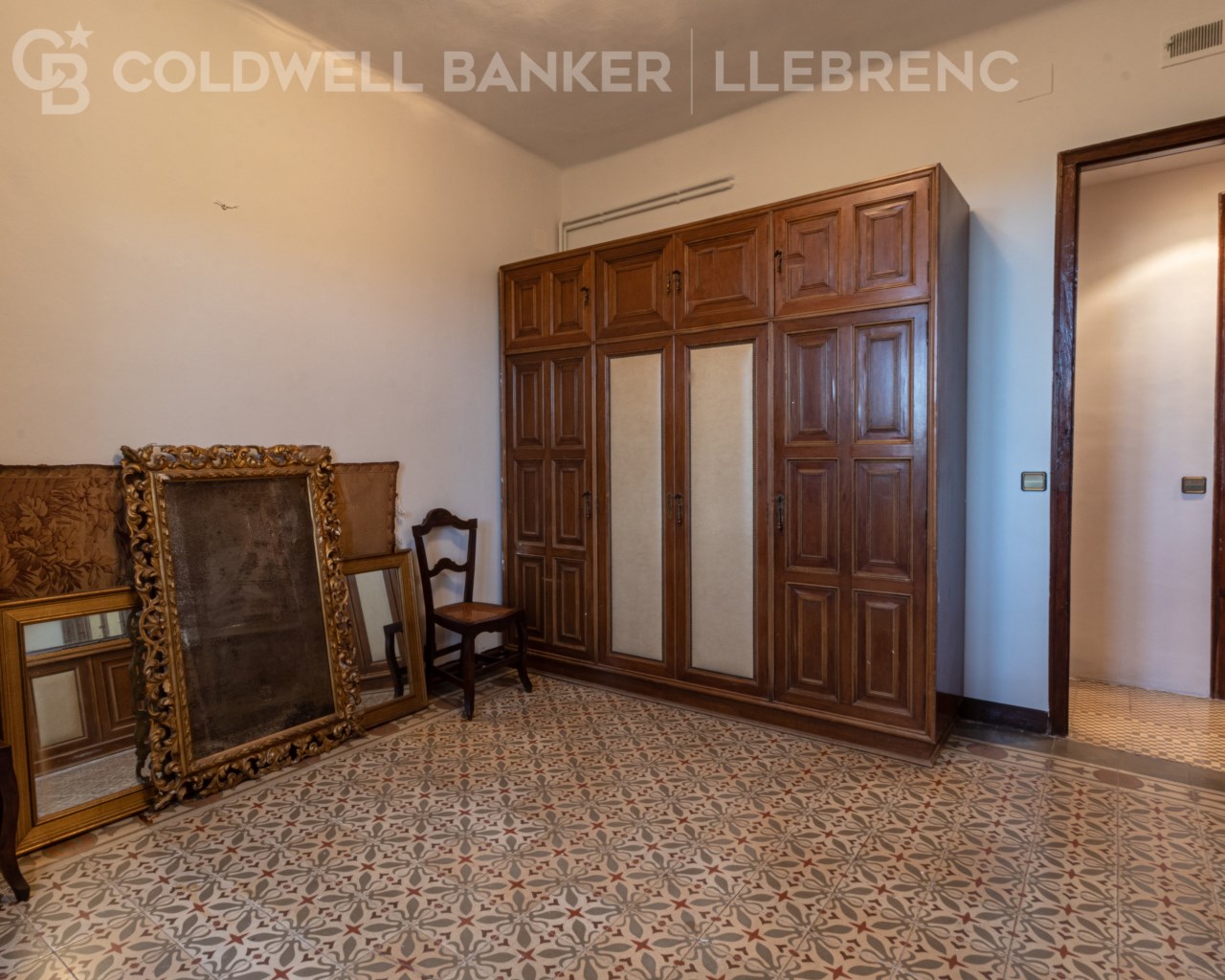 Barcelona, Barcelona, Sarri? - Sant Gervasi, Vallv, Barcelona, Catalonia, ES, 6 Bedrooms Bedrooms, ,2 BathroomsBathrooms,Residential,For Sale,Barcelona, Barcelona, Sarri? - Sant Gervasi, Vallv,1614842