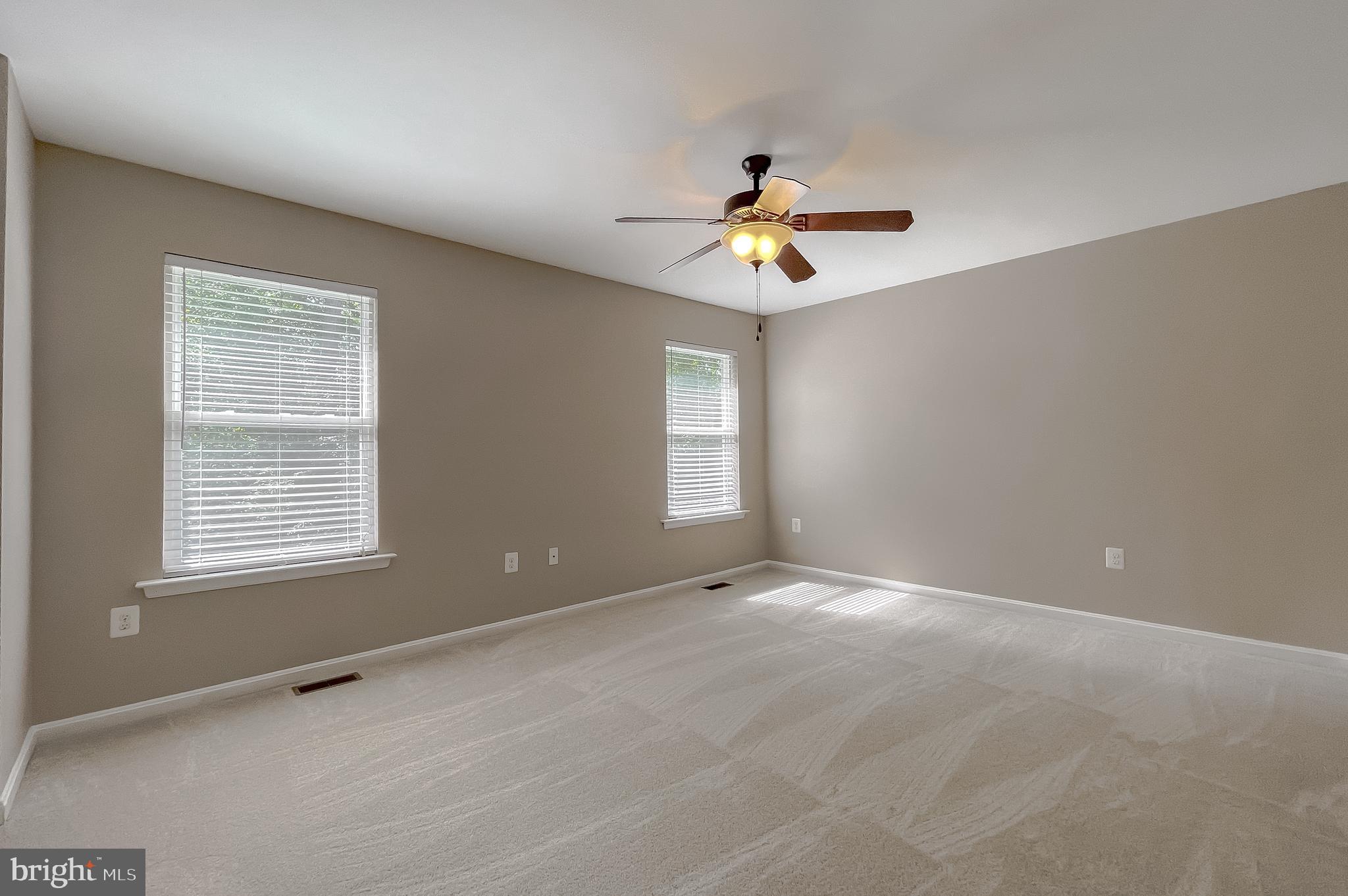 Saint Inigoes, Maryland, 20684, United States, 4 Bedrooms Bedrooms, ,4 BathroomsBathrooms,Residential,For Sale,1935766